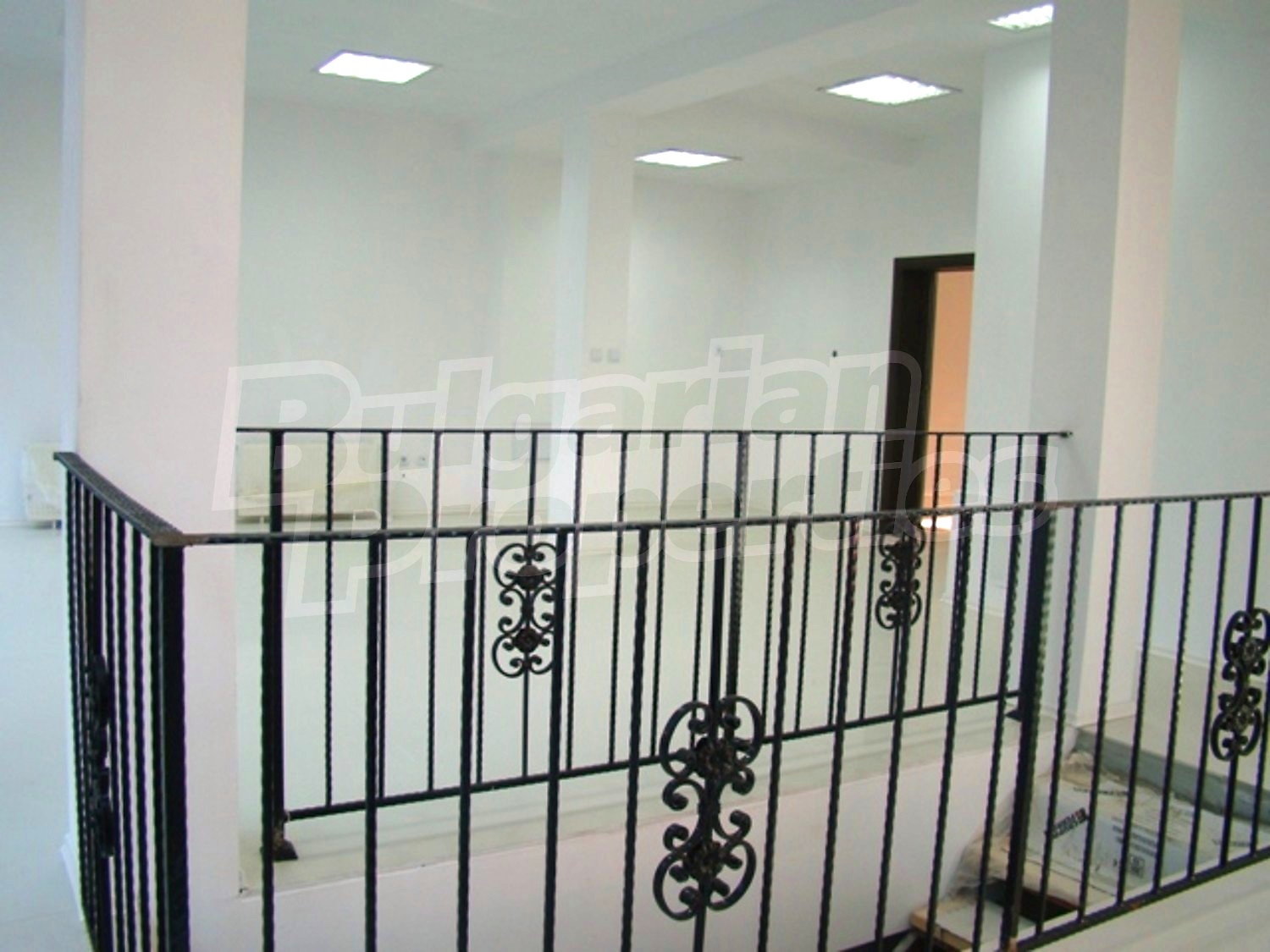 Gallery Picture 13