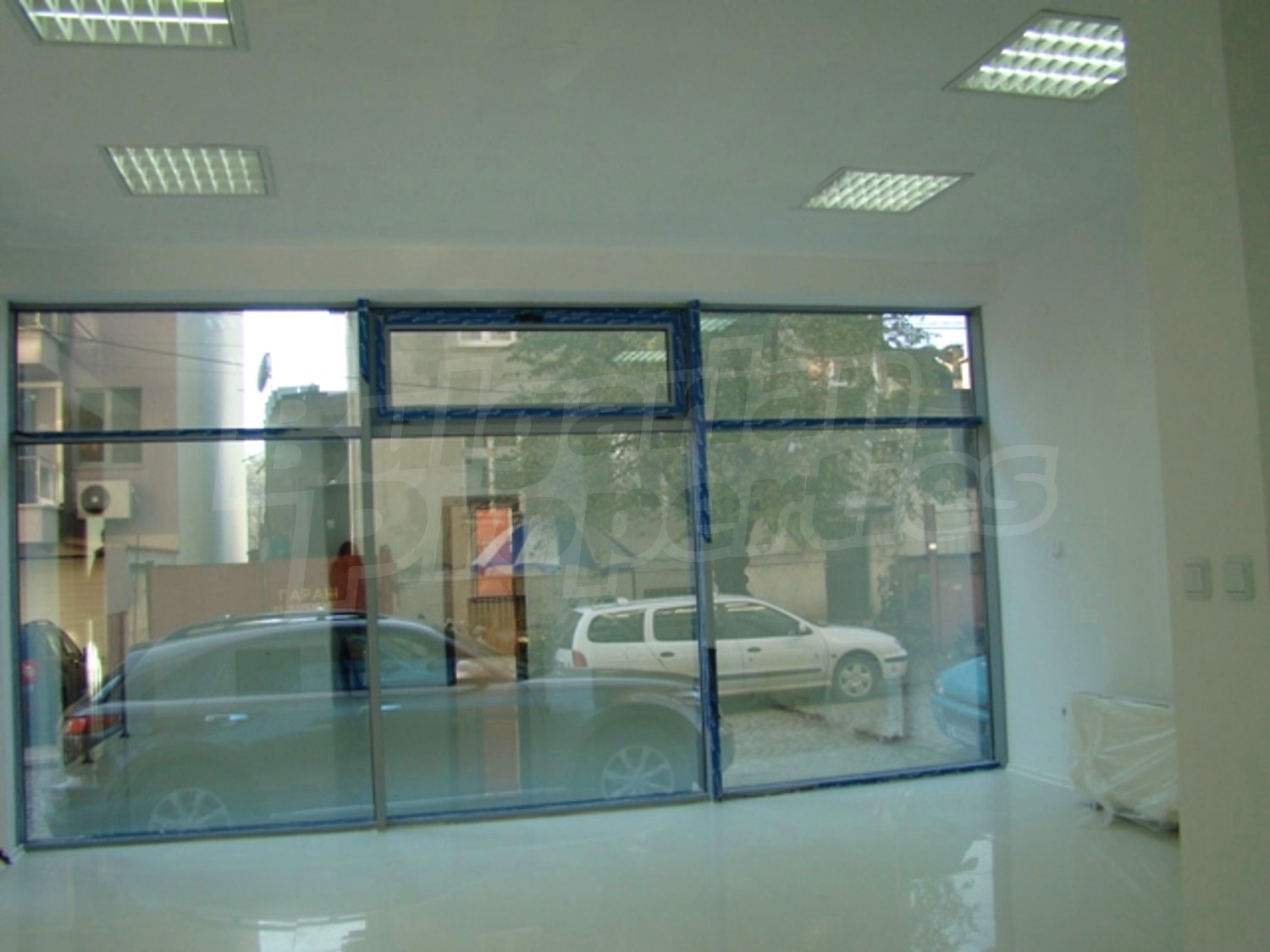 Gallery Picture 8