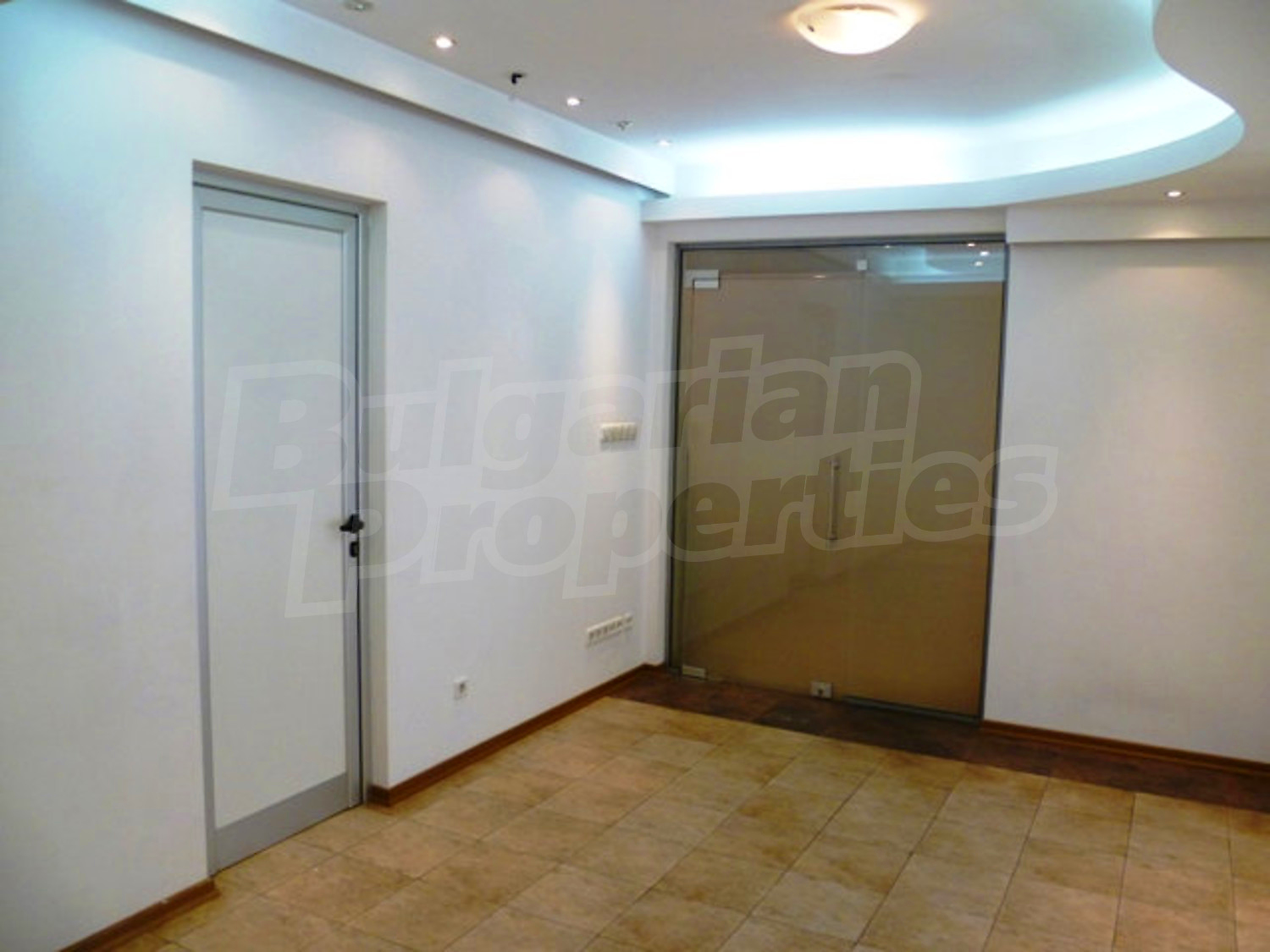 Gallery Picture 12
