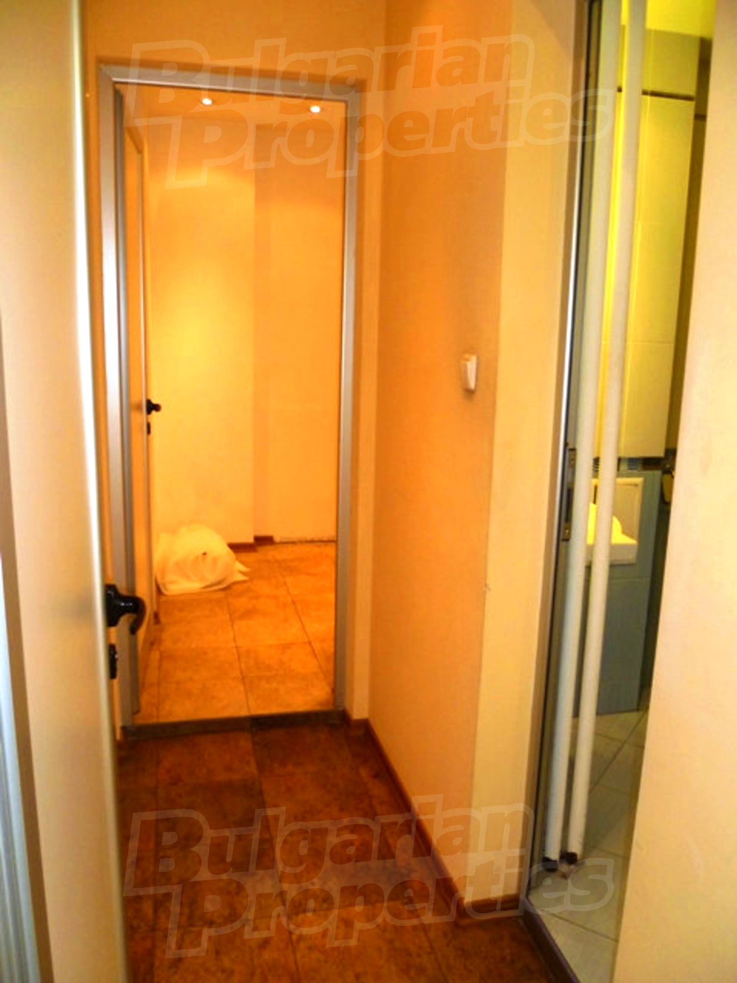 Gallery Picture 23