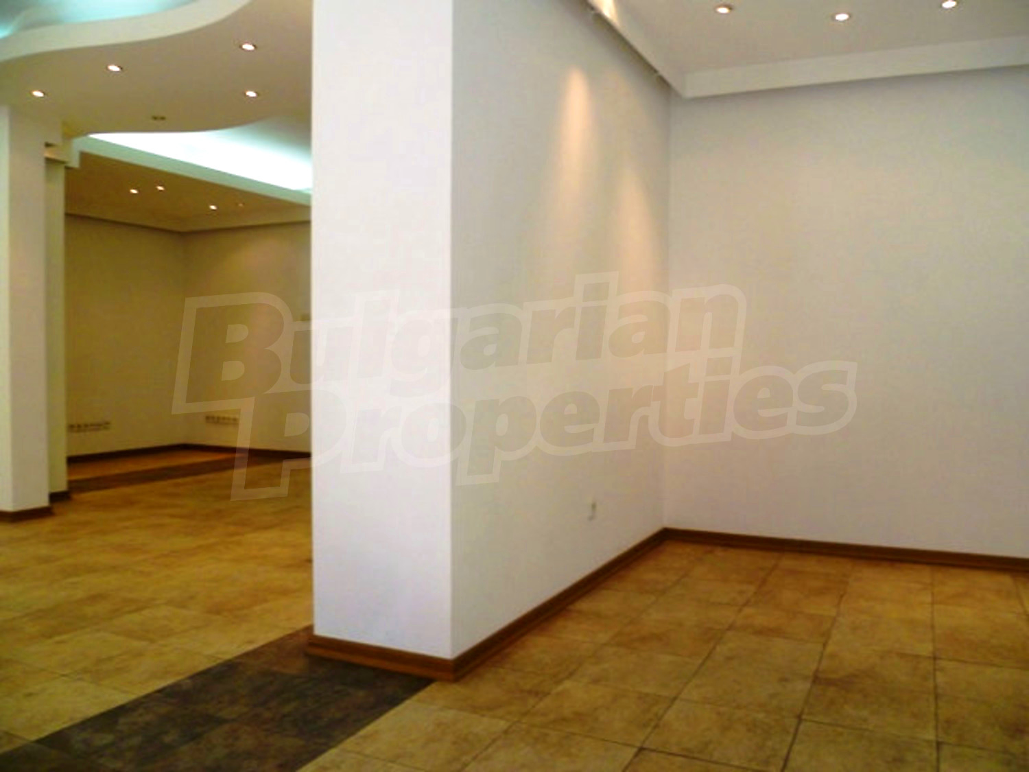 Gallery Picture 6