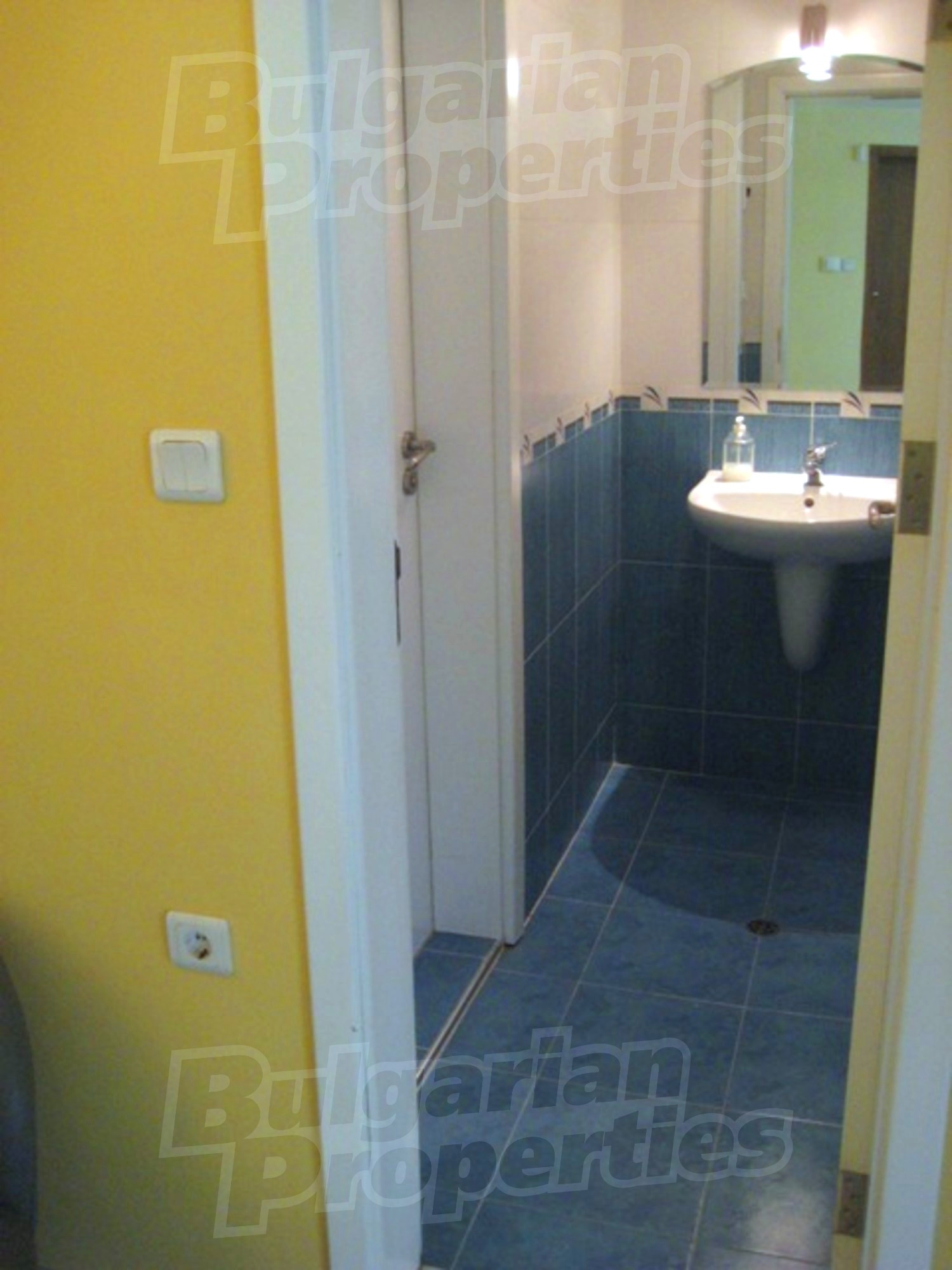 Gallery Picture 13