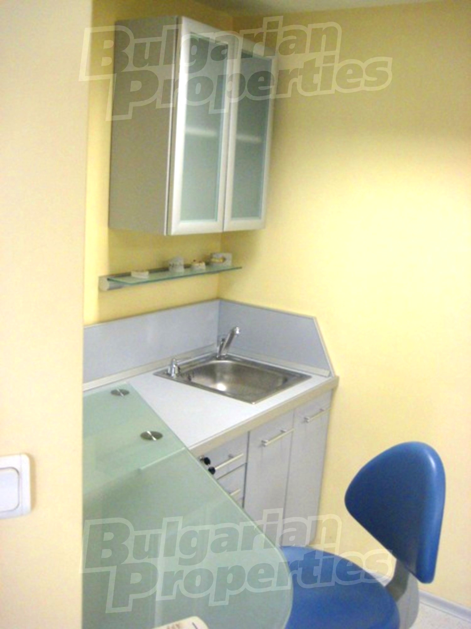 Gallery Picture 6