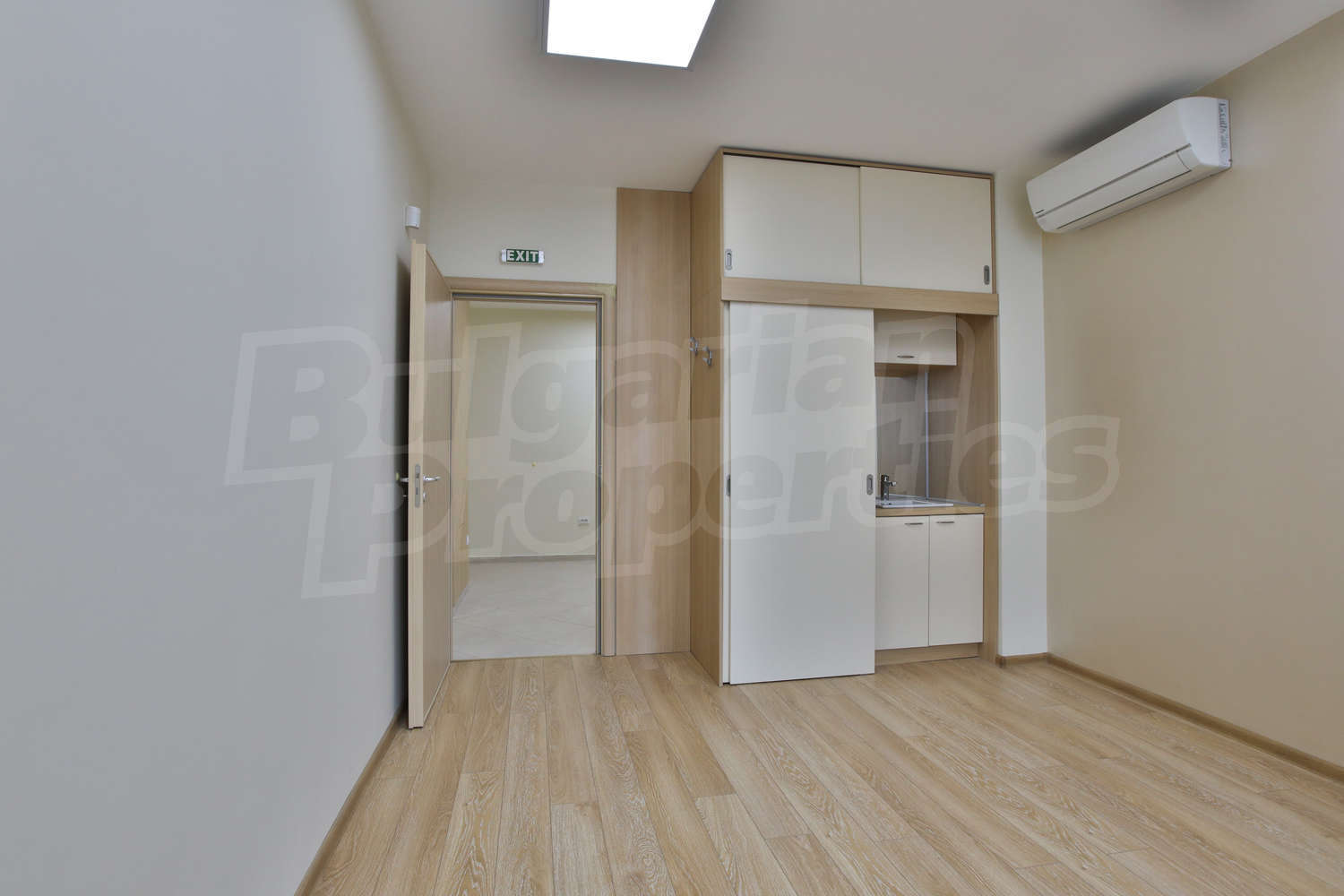 Gallery Picture 5