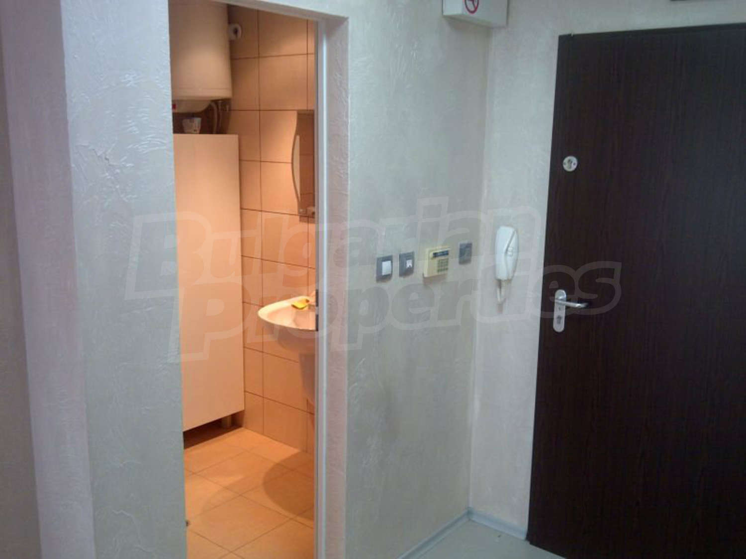 Gallery Picture 11