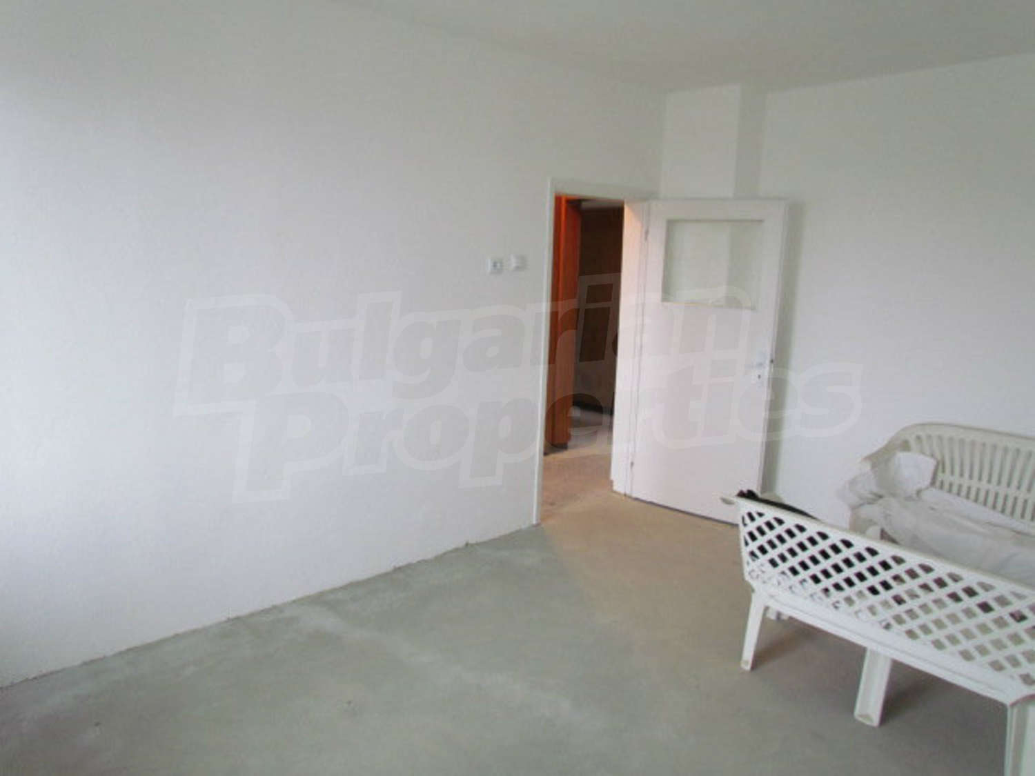 Gallery Picture 13