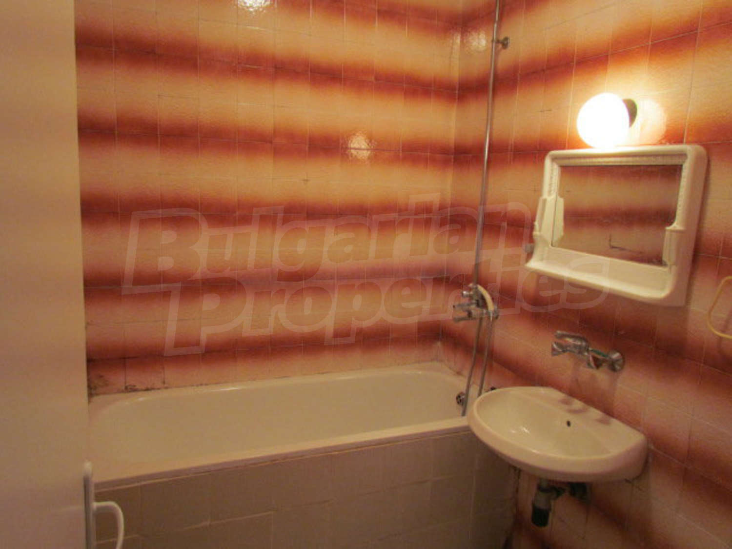 Gallery Picture 28