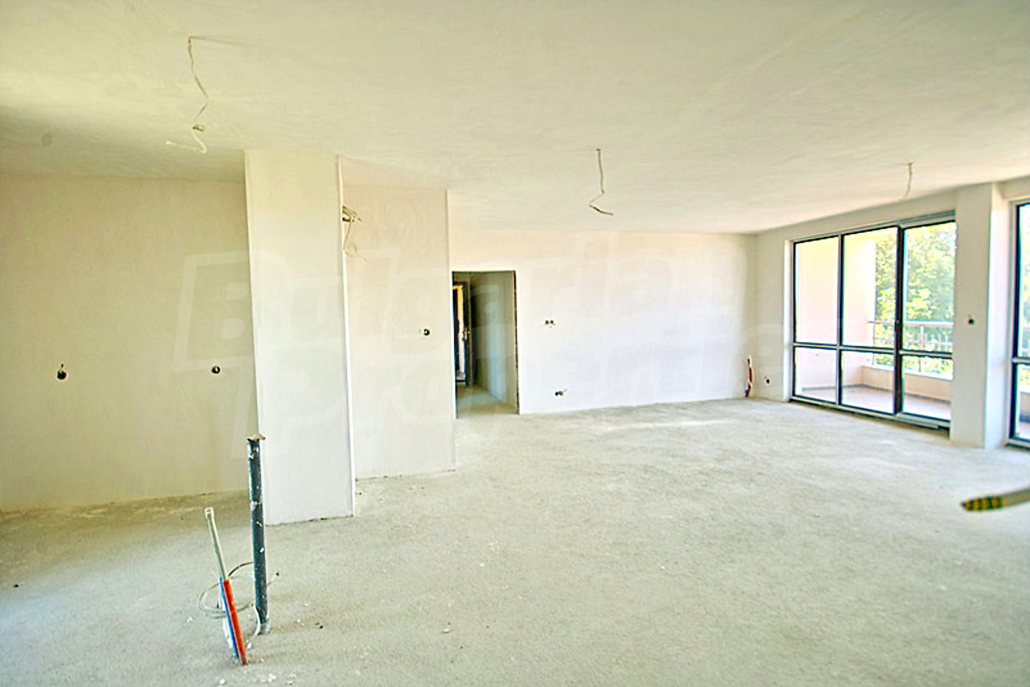 Gallery Picture 6