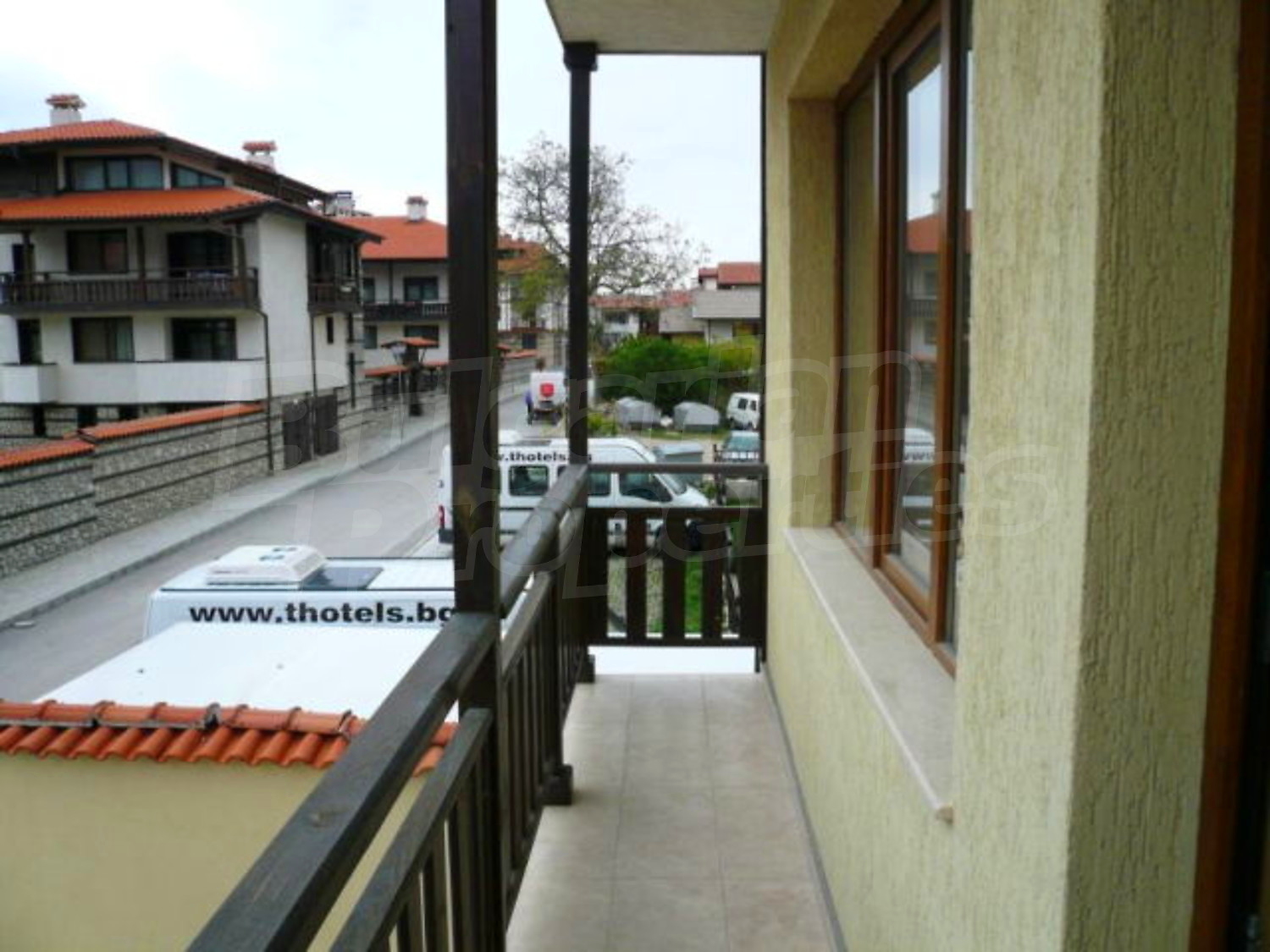 Gallery Picture 15