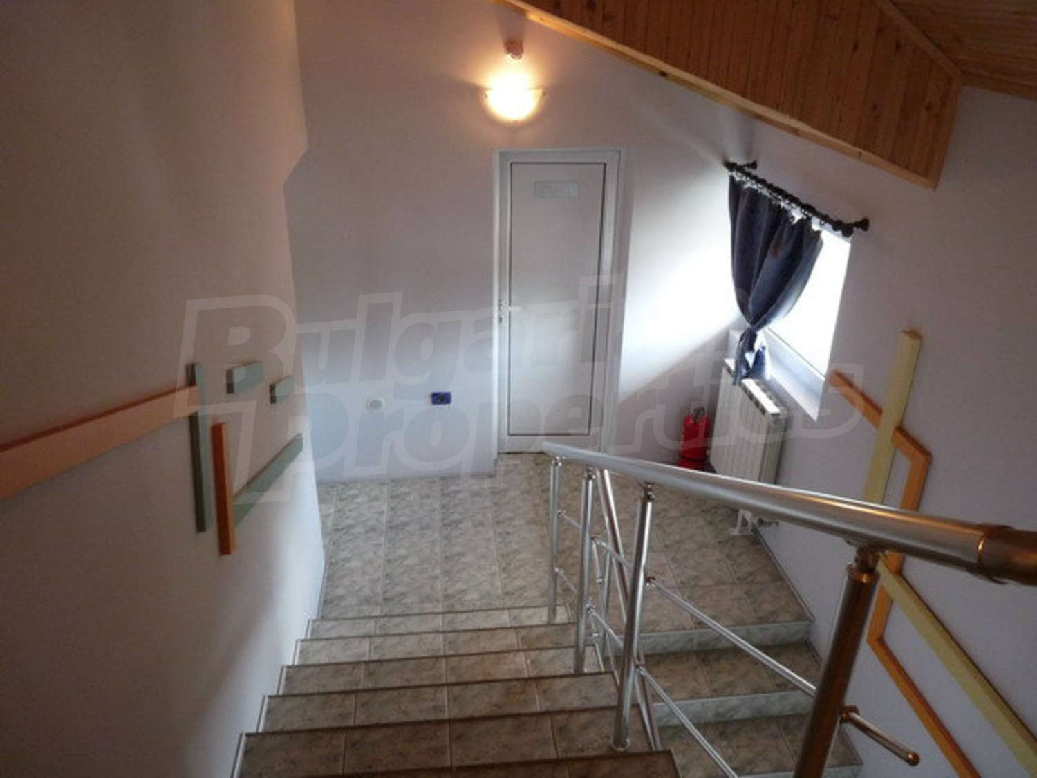 Gallery Picture 26