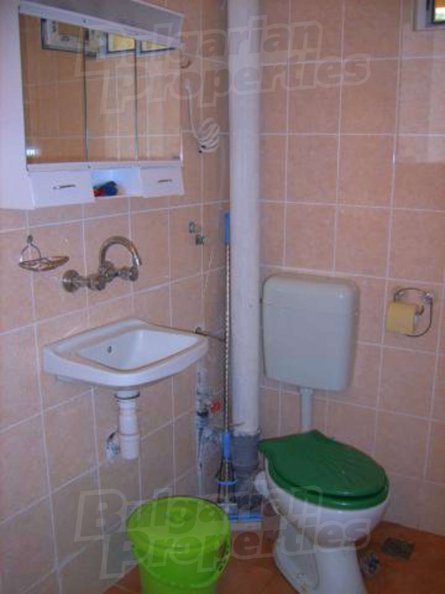 Gallery Picture 13