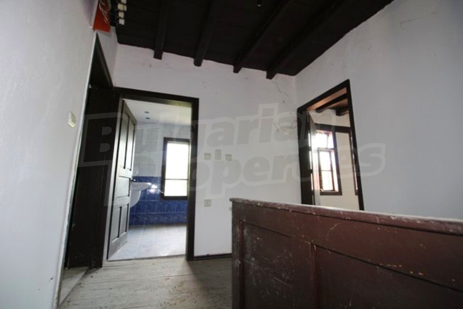 Gallery Picture 66