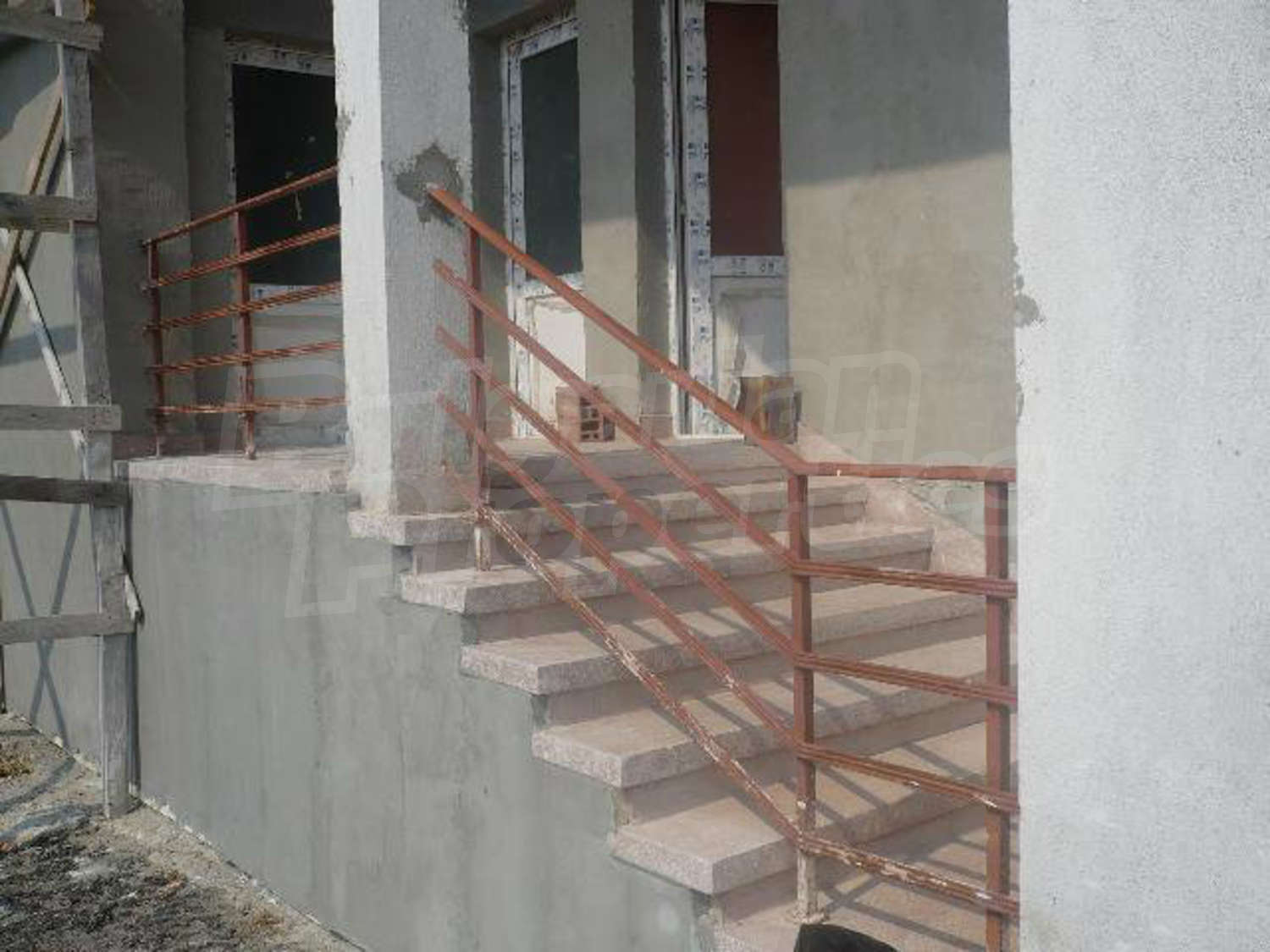 Gallery Picture 5