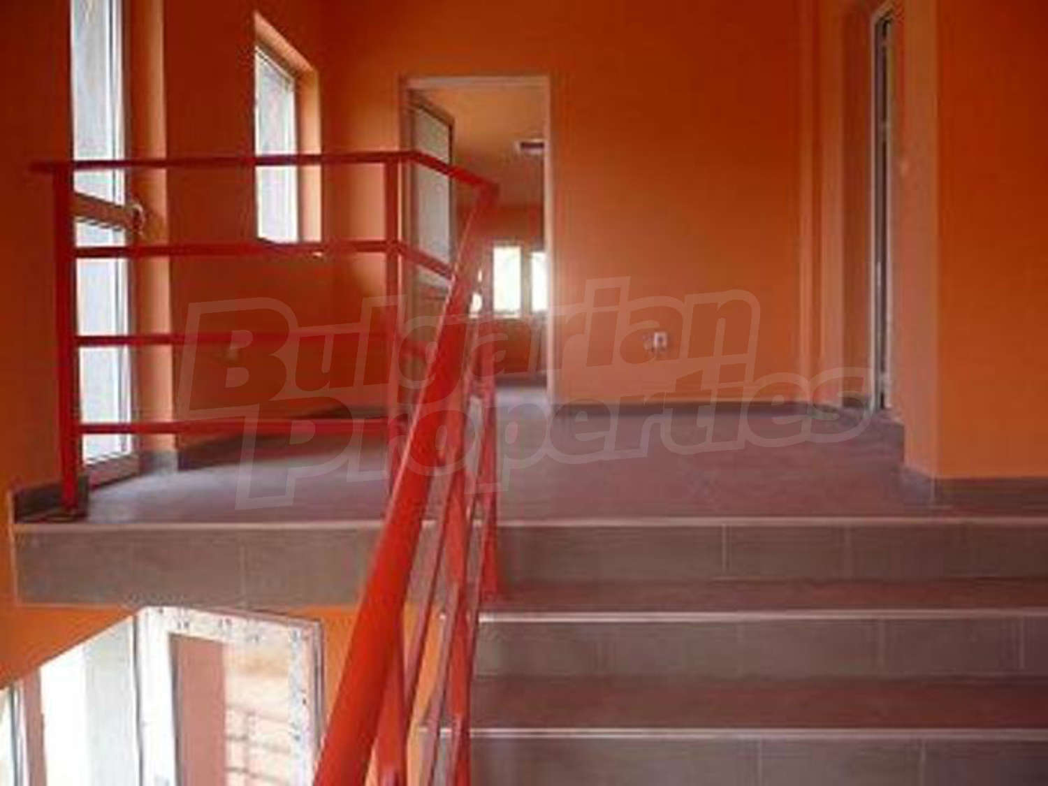 Gallery Picture 8