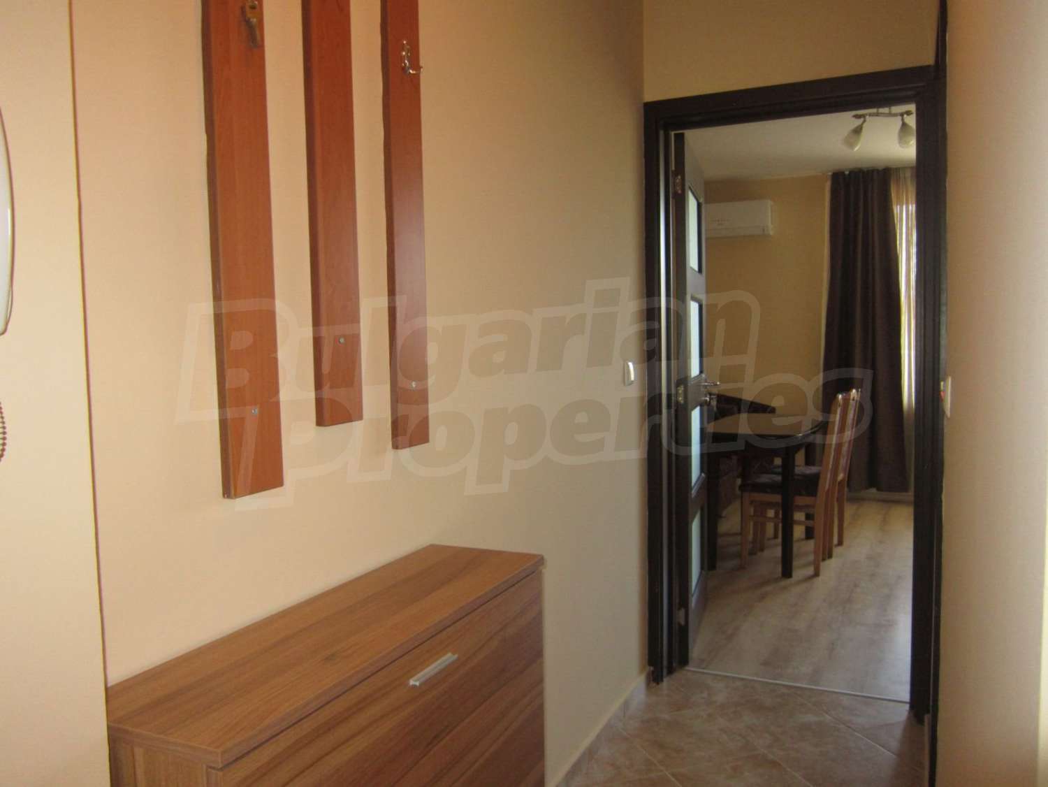 Gallery Picture 12