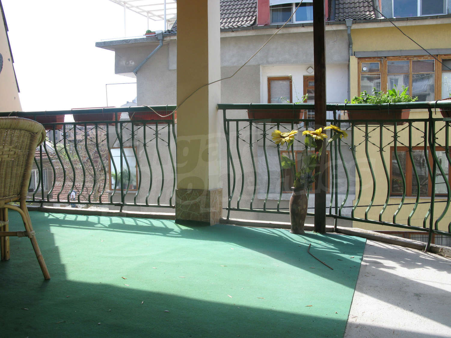 Gallery Picture 19