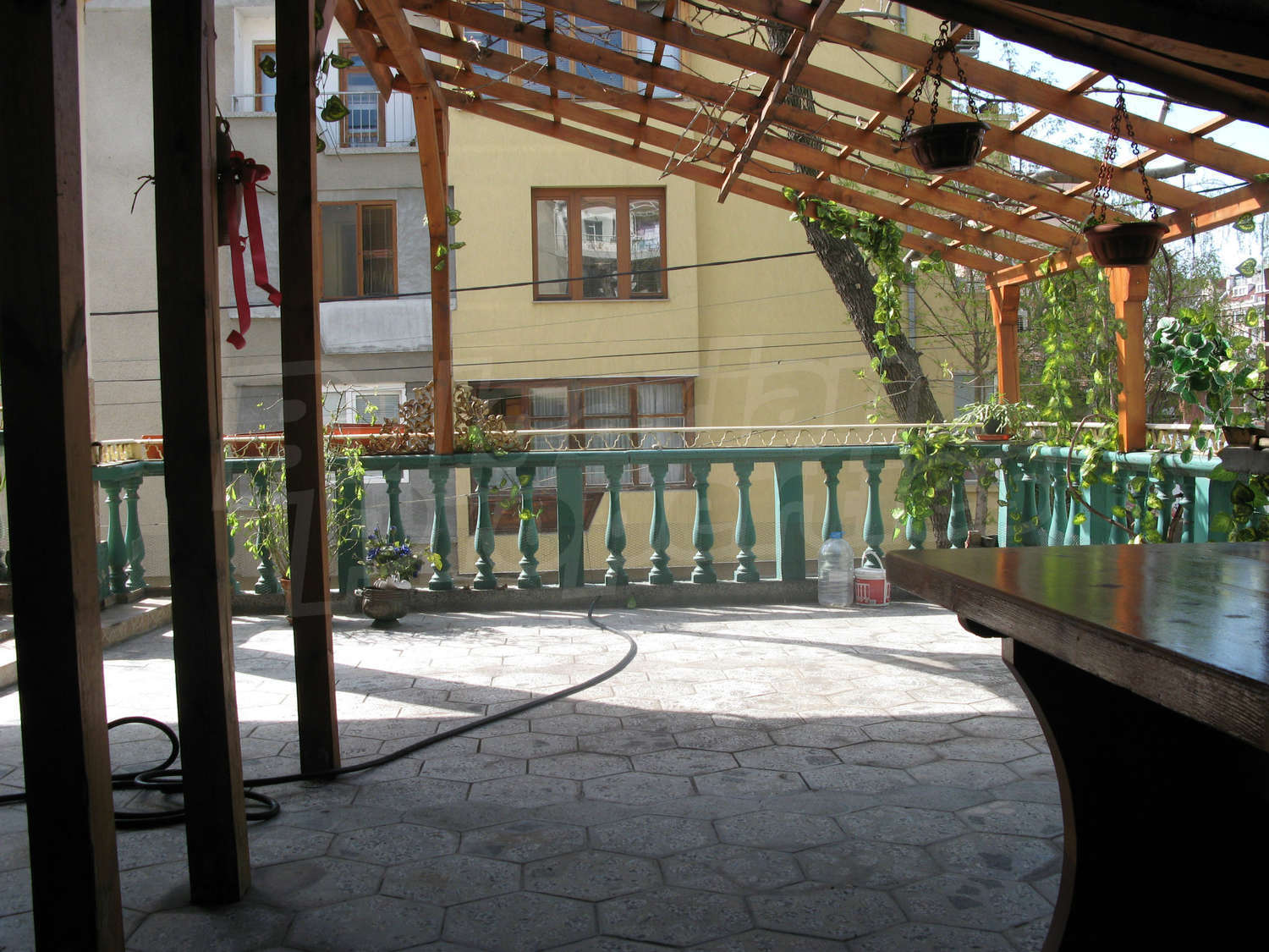 Gallery Picture 25