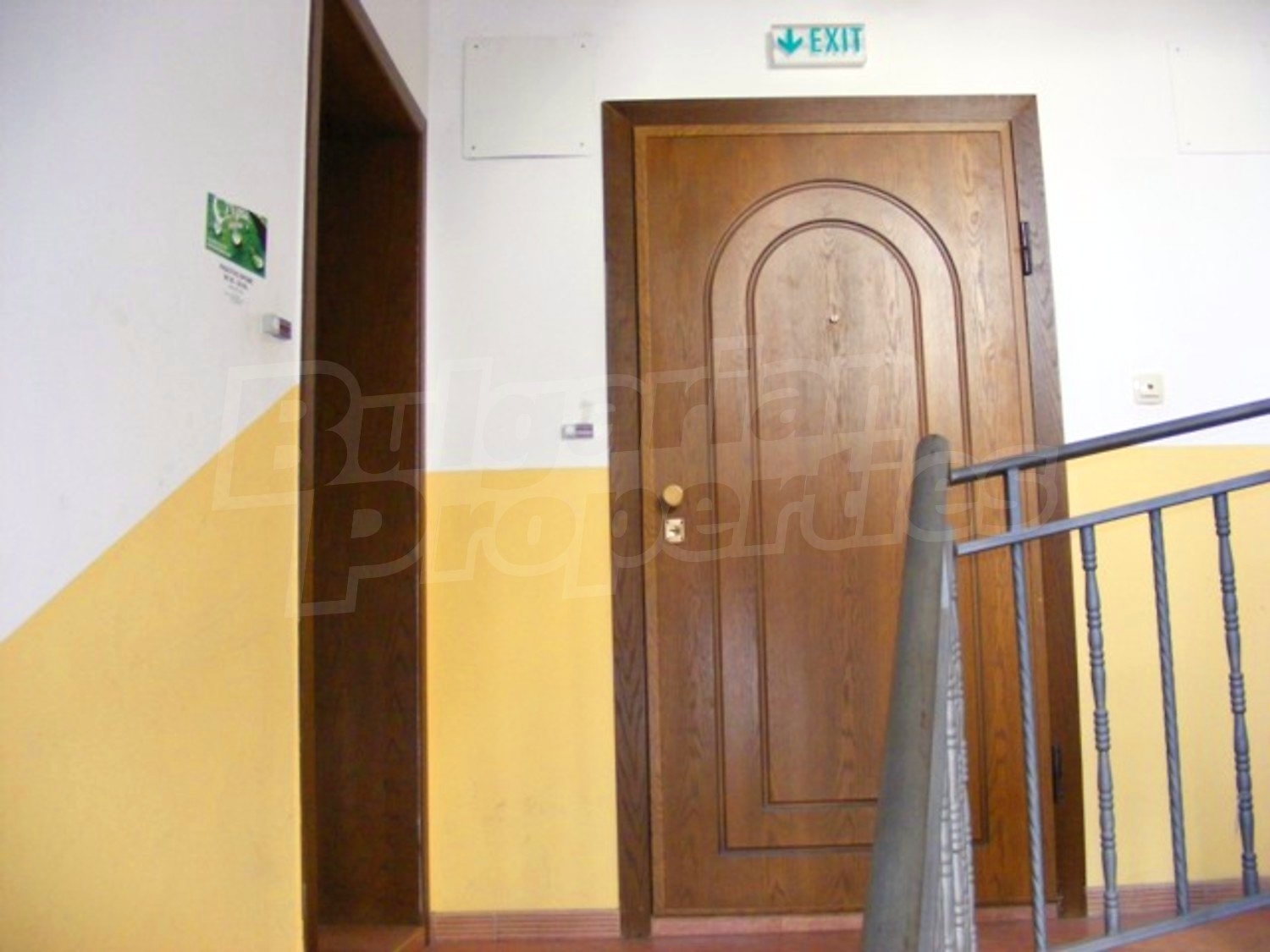 Gallery Picture 9