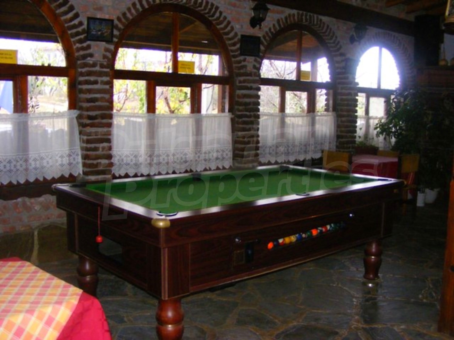 Gallery Picture 6