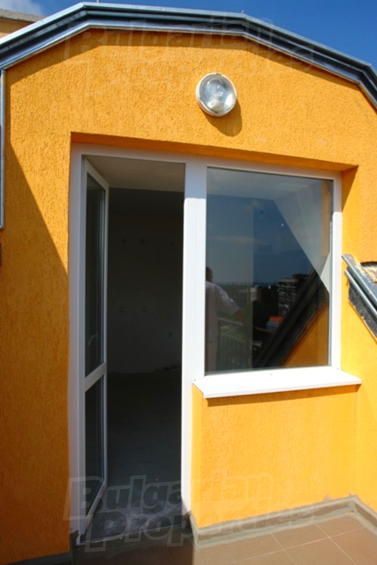Gallery Picture 25
