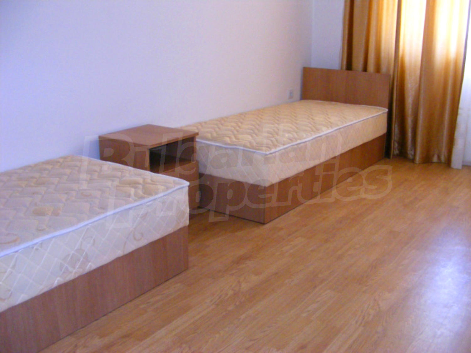 Gallery Picture 12