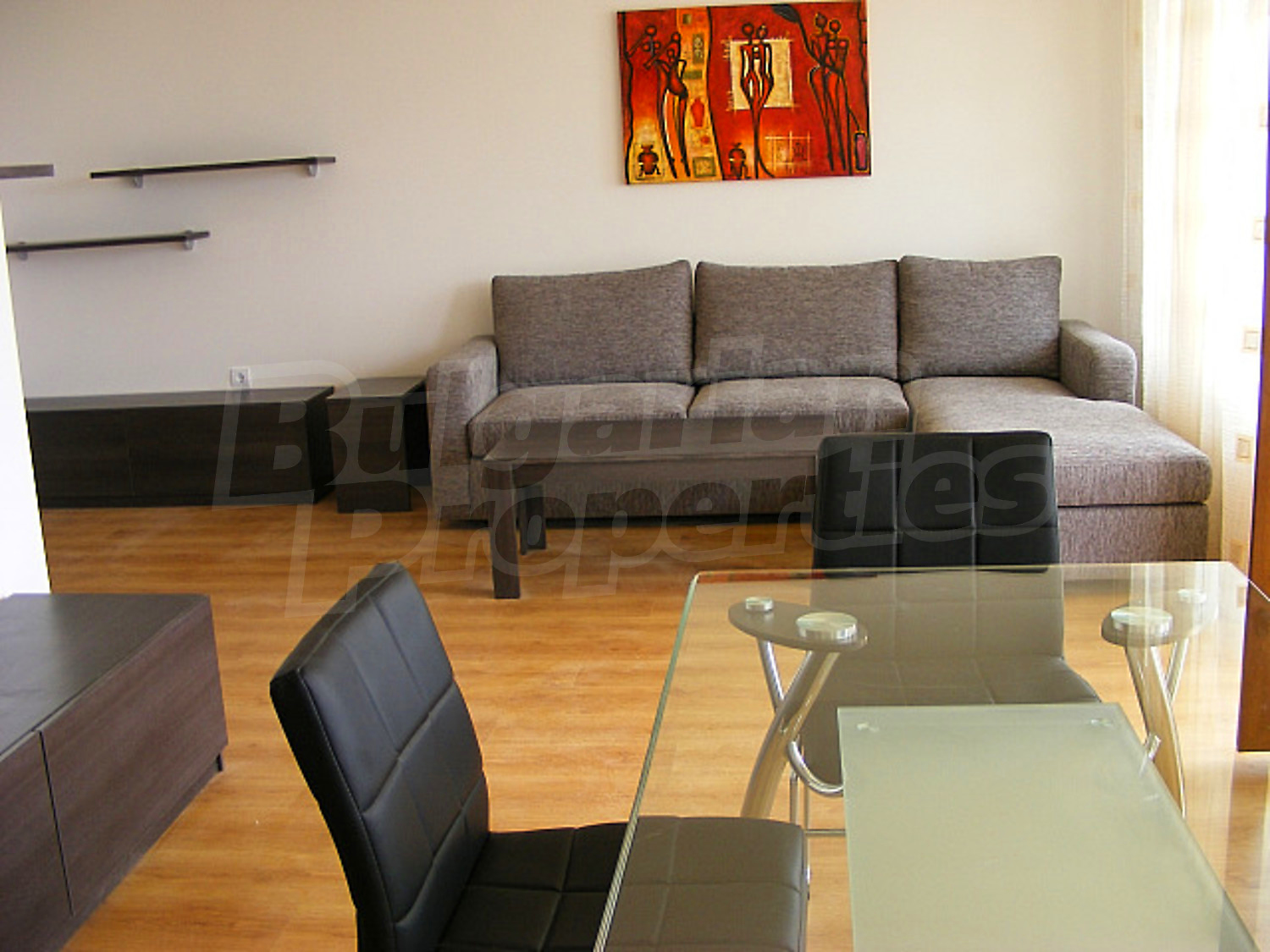 Gallery Picture 6