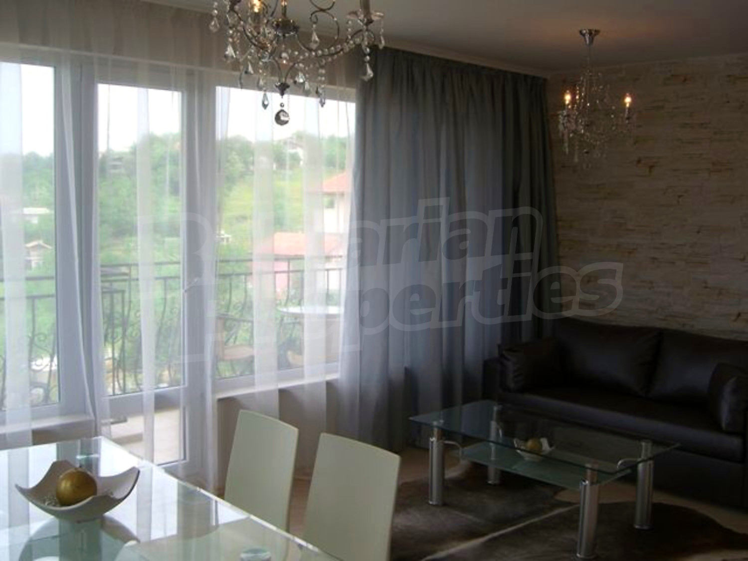 Gallery Picture 2