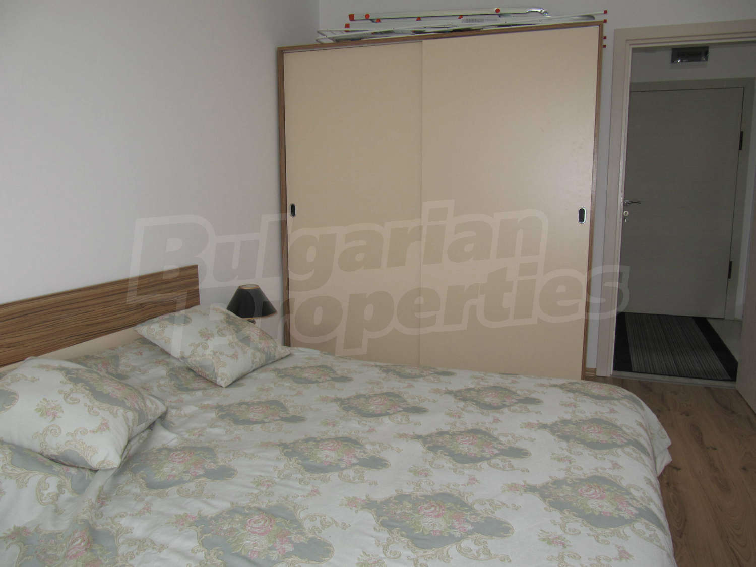 Gallery Picture 11