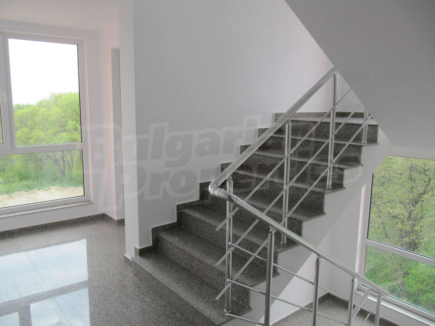 Gallery Picture 18