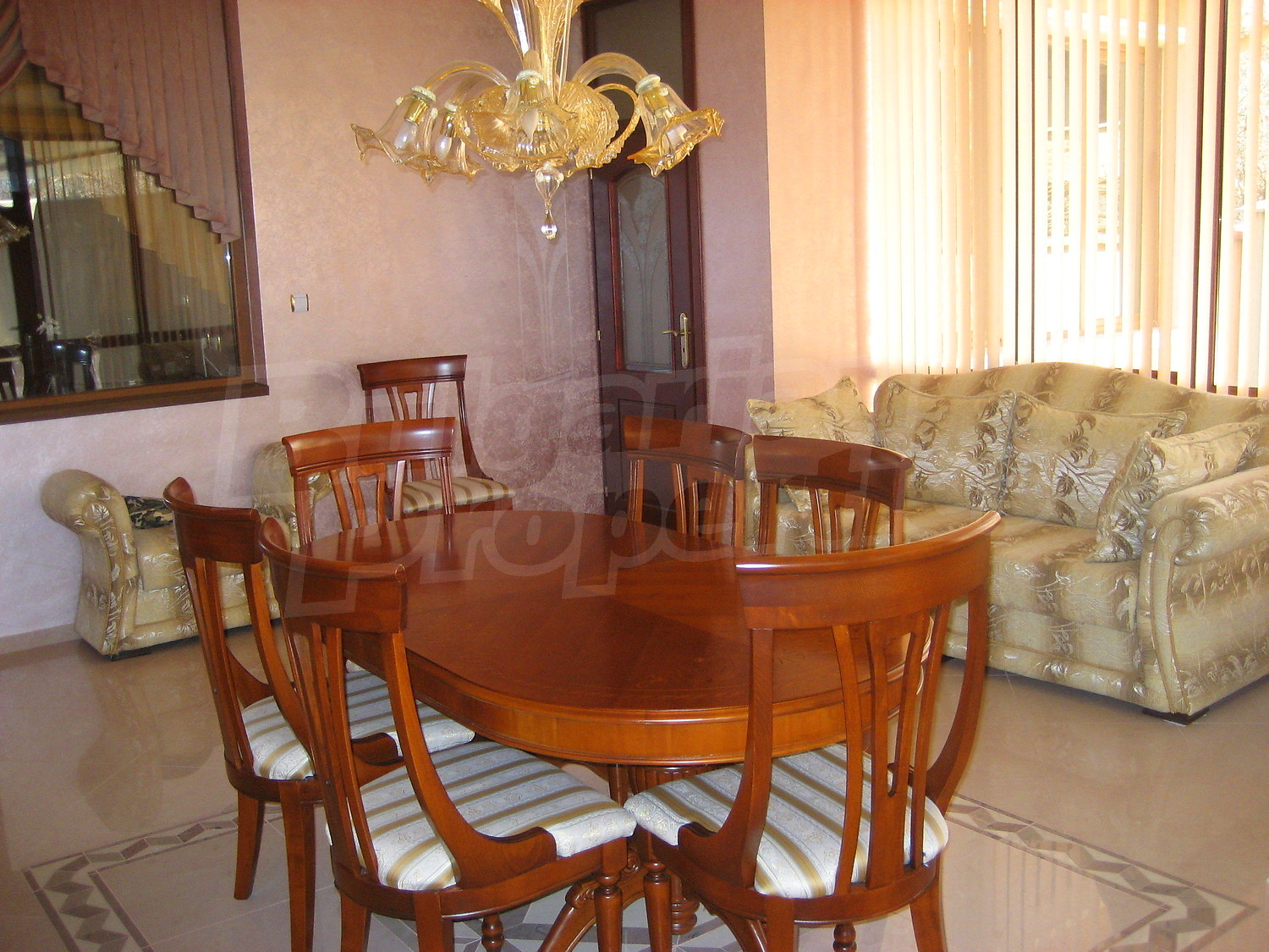 Gallery Picture 15