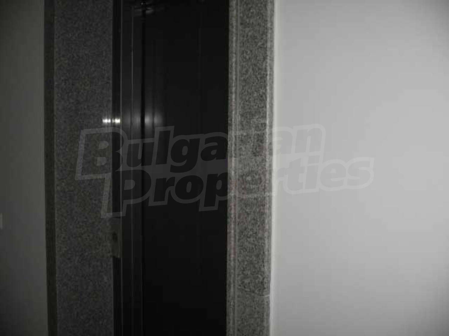 Gallery Picture 13