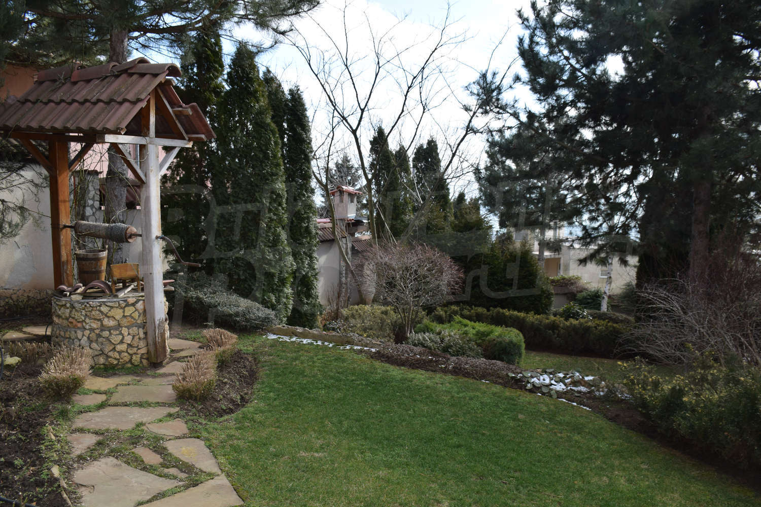 Gallery Picture 5