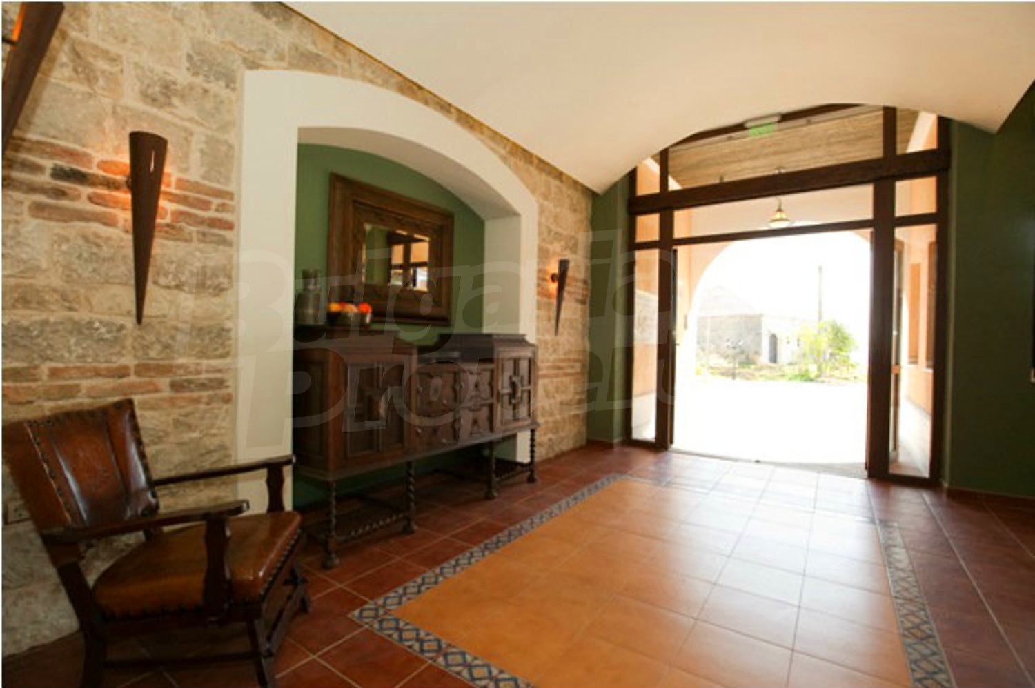 Gallery Picture 37