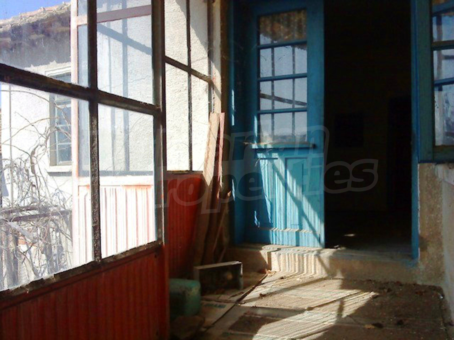Gallery Picture 16