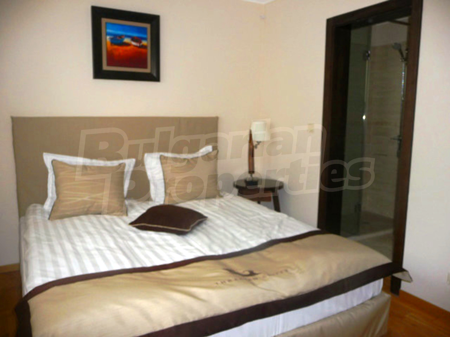 Gallery Picture 10