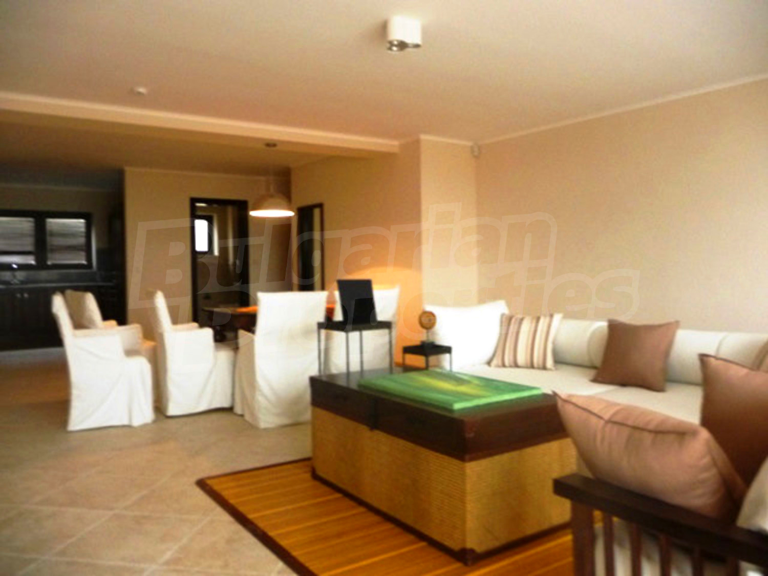 Gallery Picture 3