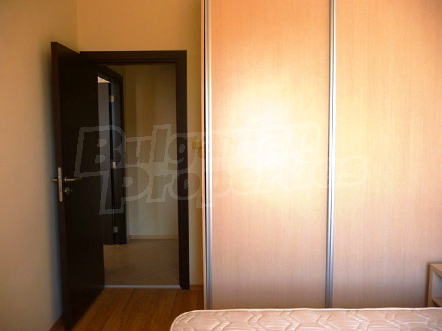 Gallery Picture 11