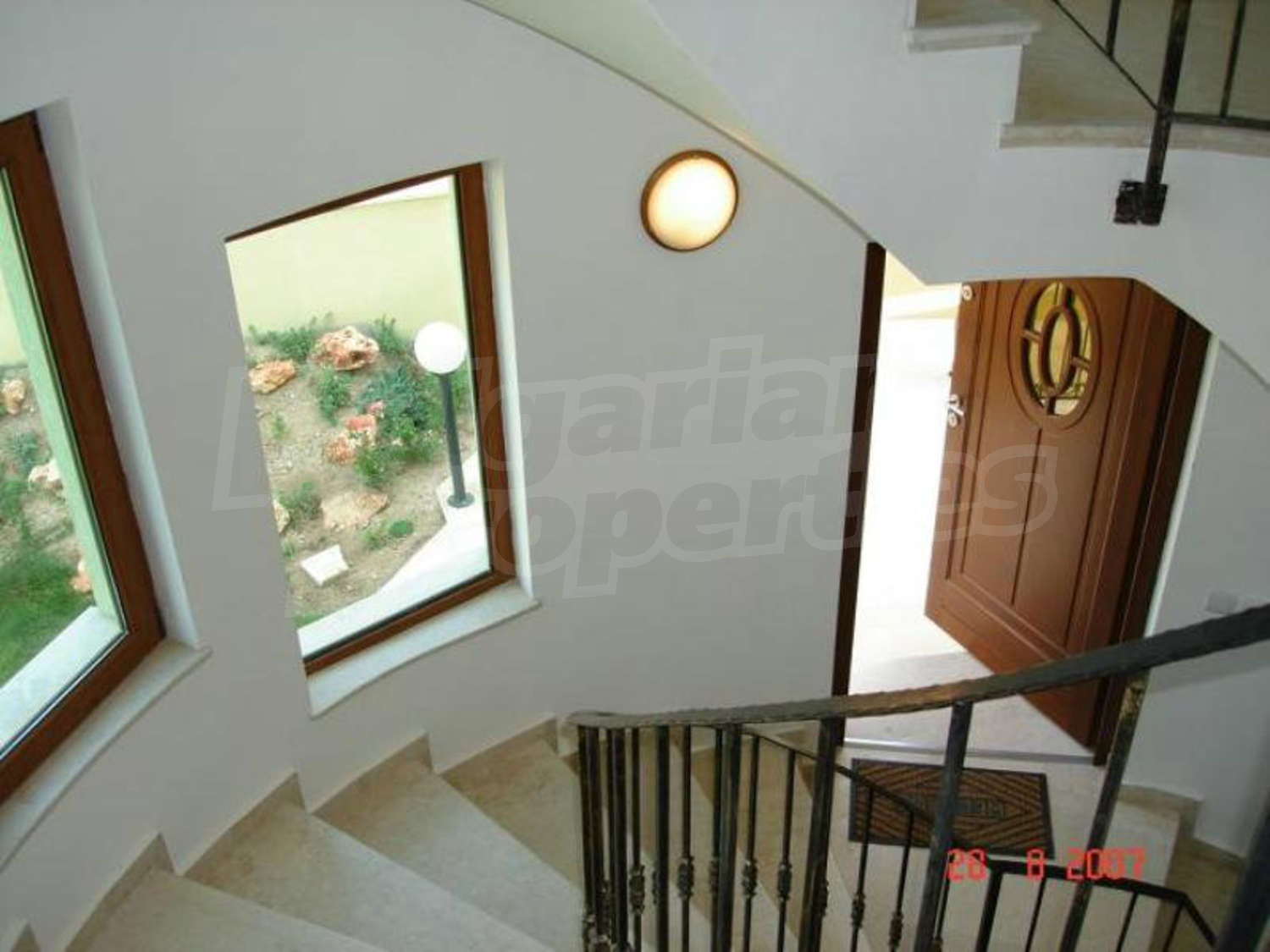 Gallery Picture 20