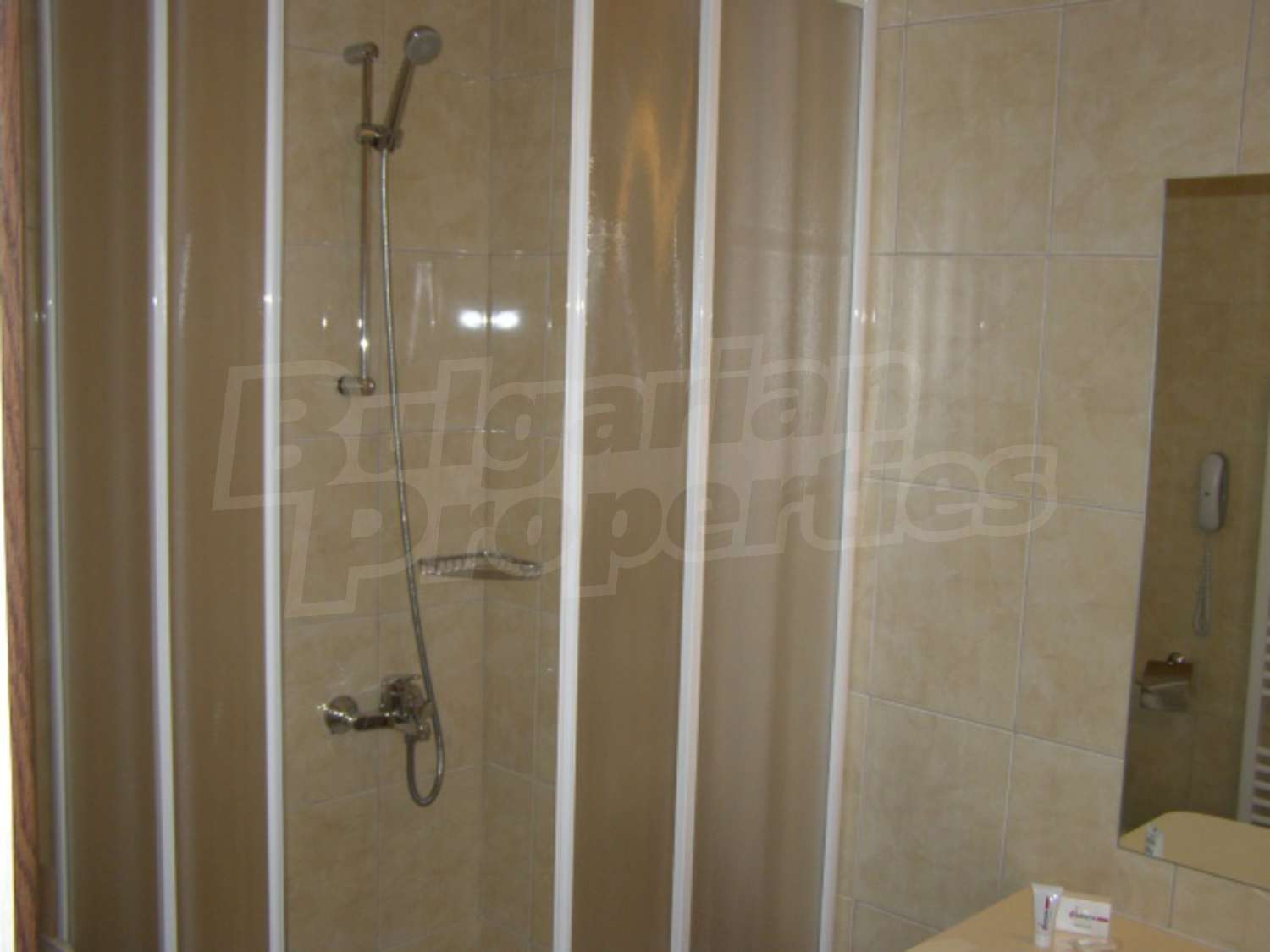 Gallery Picture 12