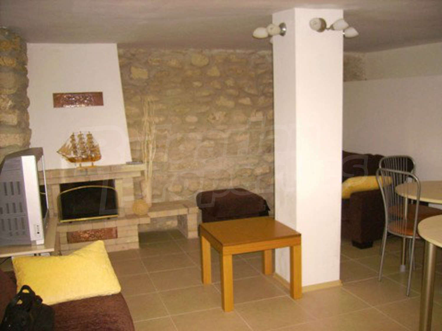 Gallery Picture 14