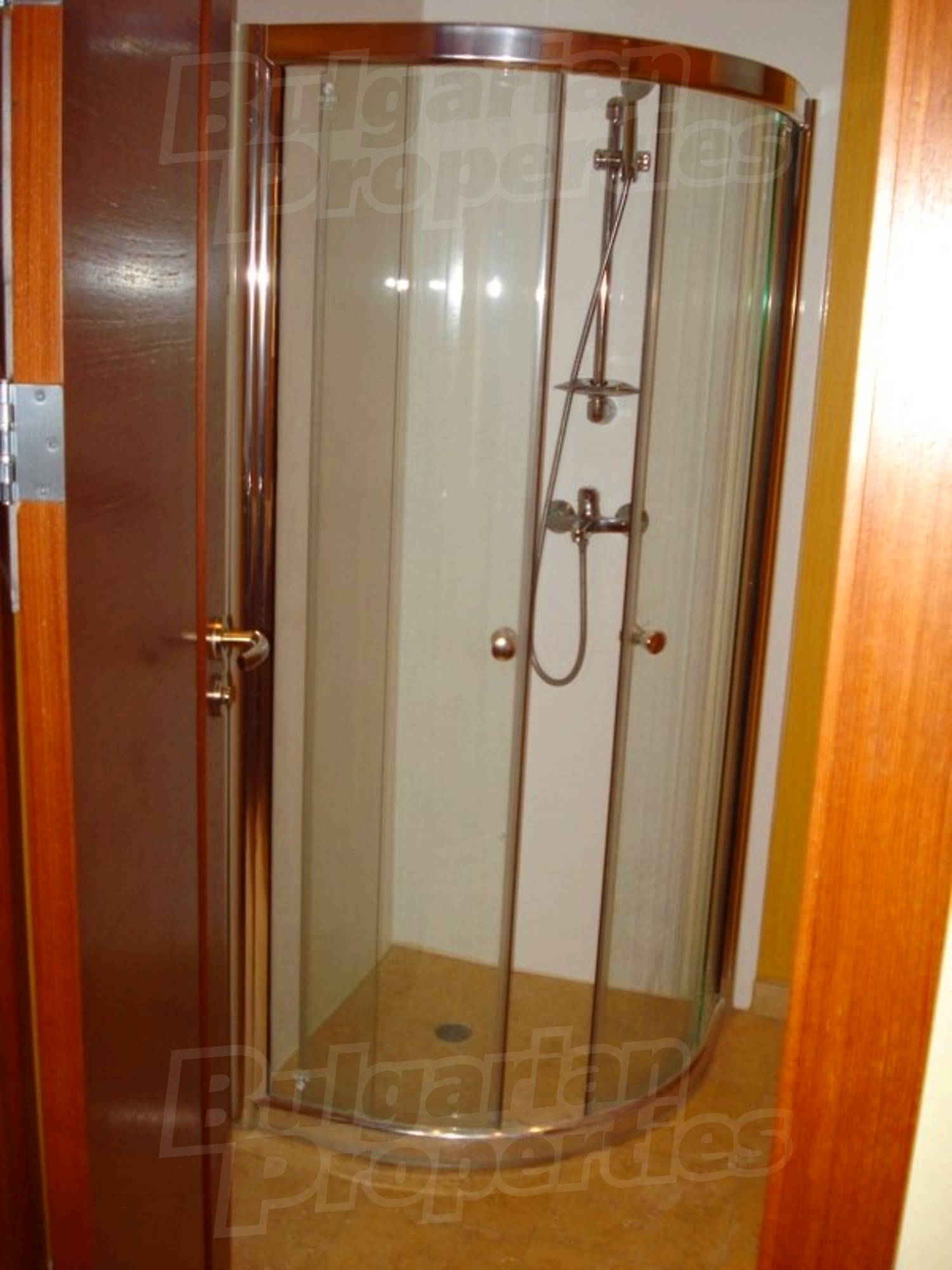 Gallery Picture 6