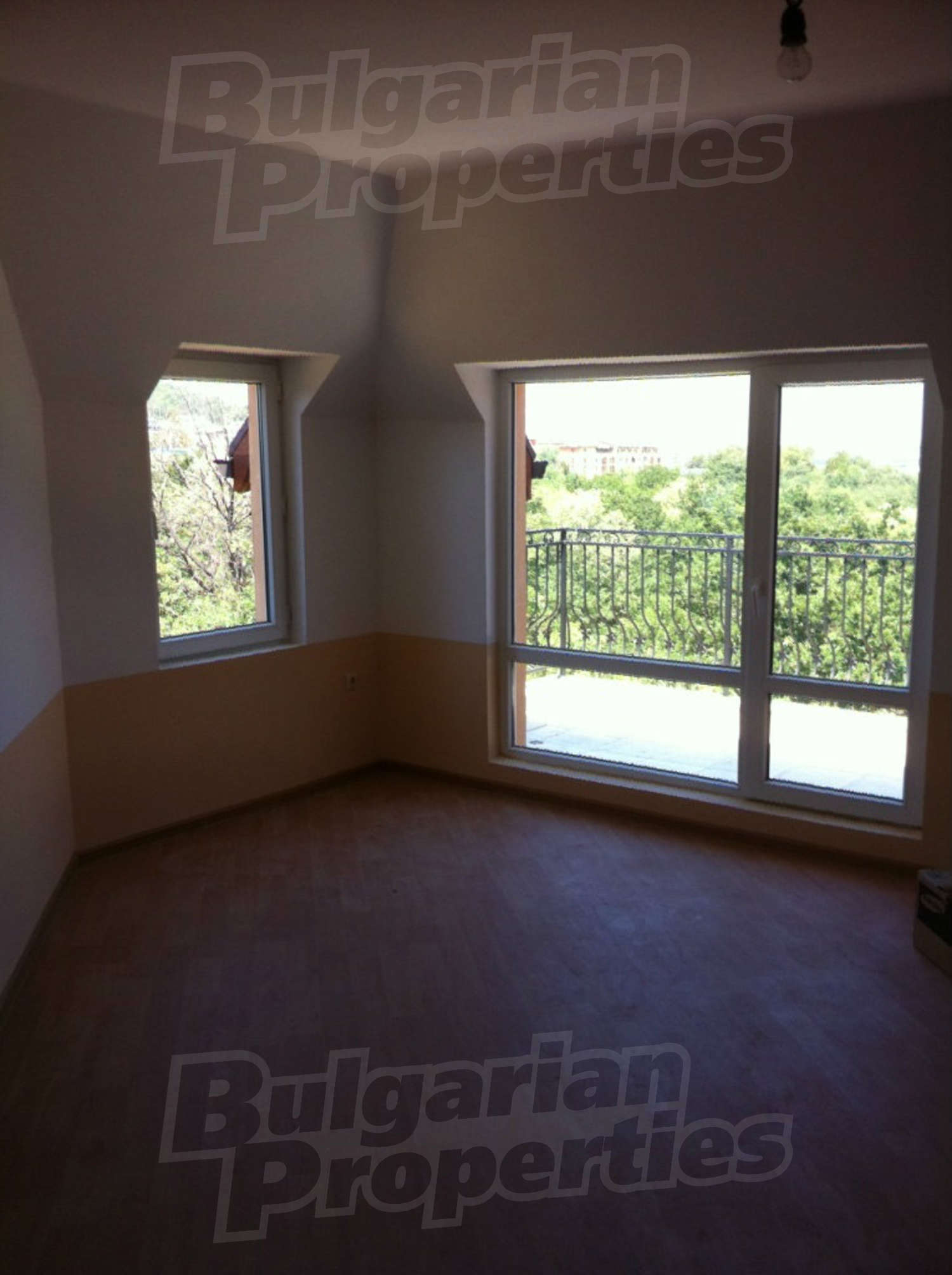 Gallery Picture 27