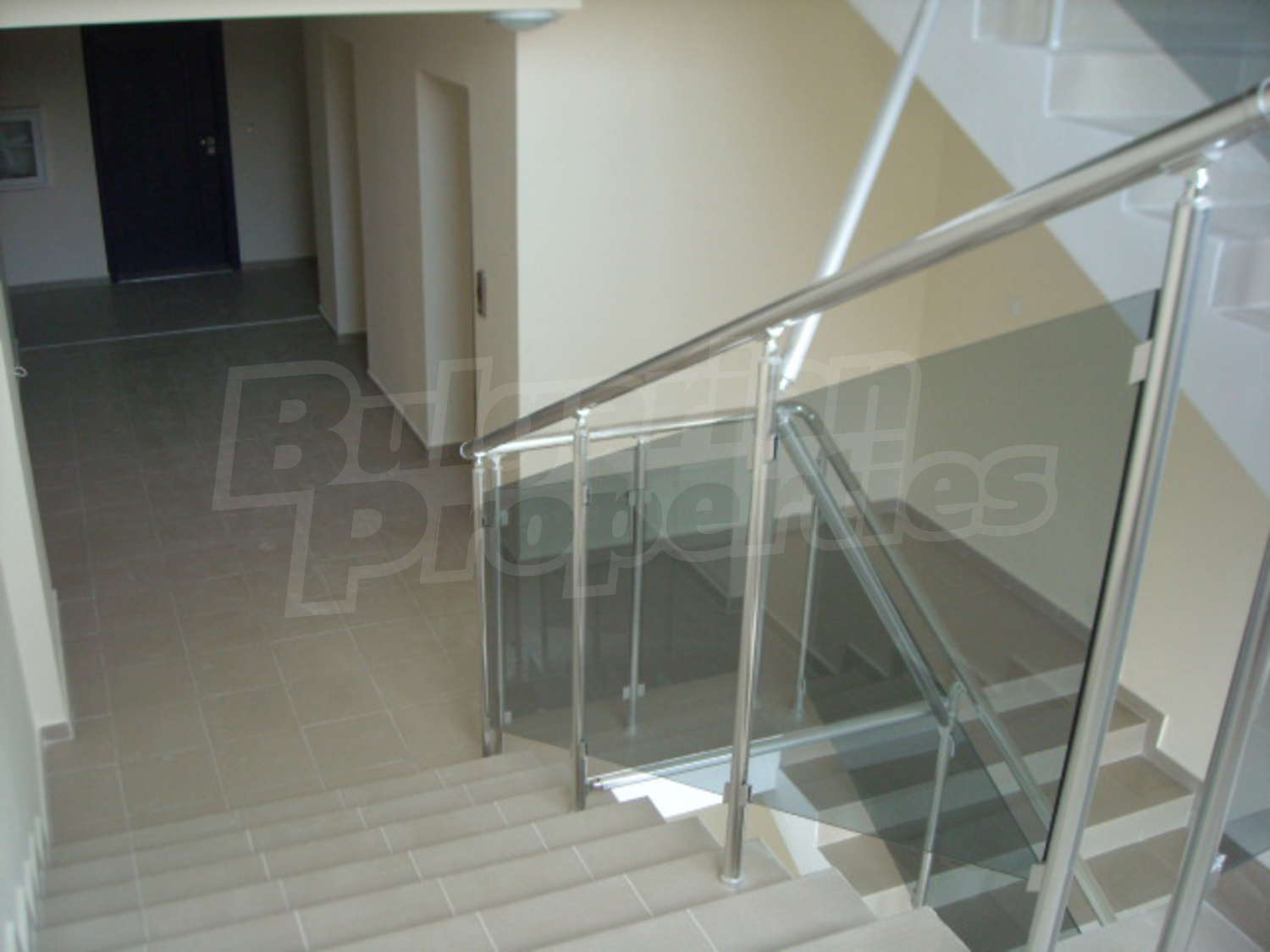 Gallery Picture 4
