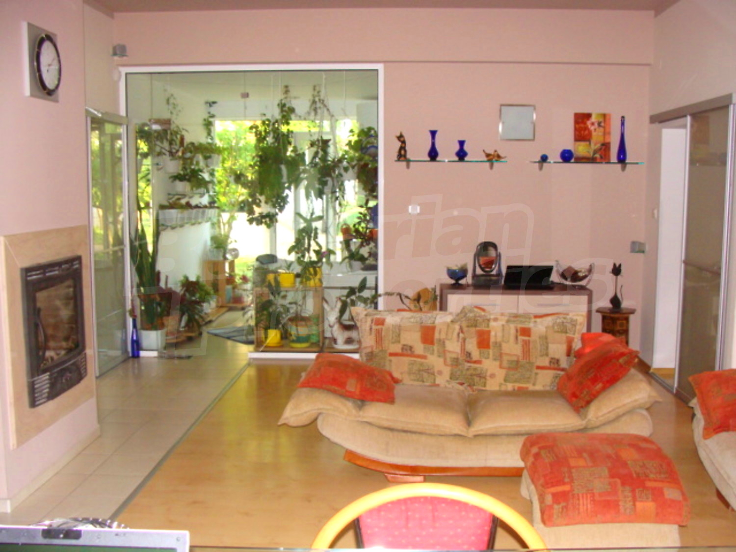 Gallery Picture 4