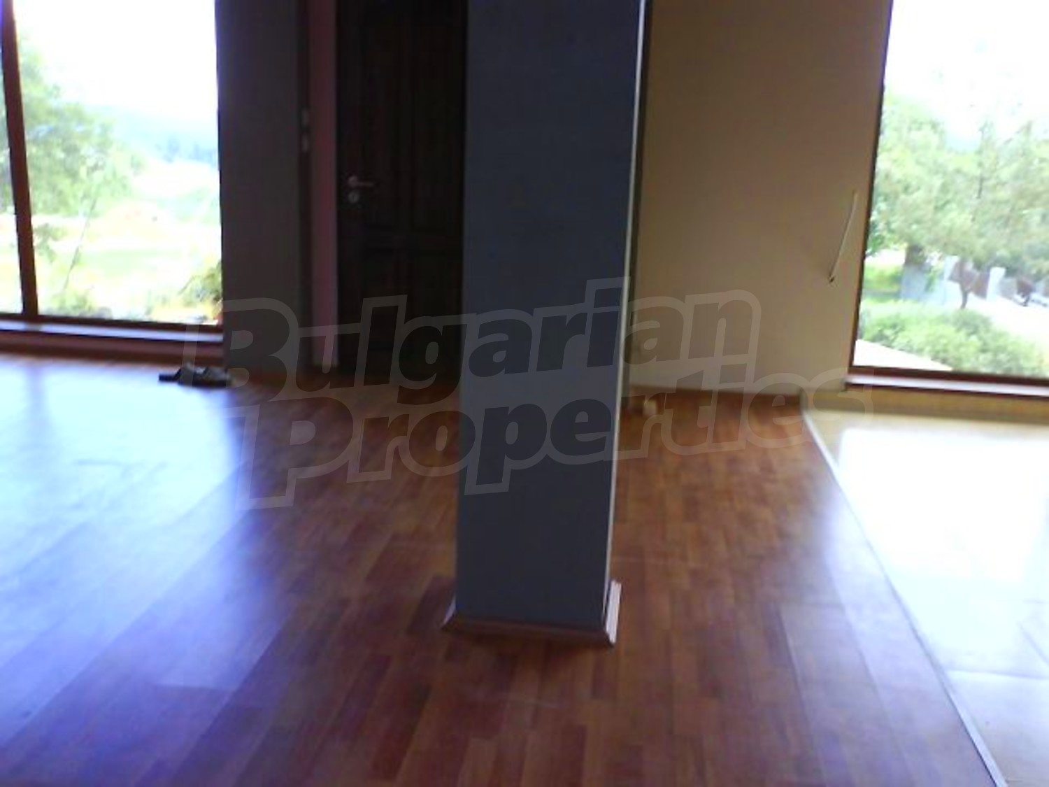 Gallery Picture 2
