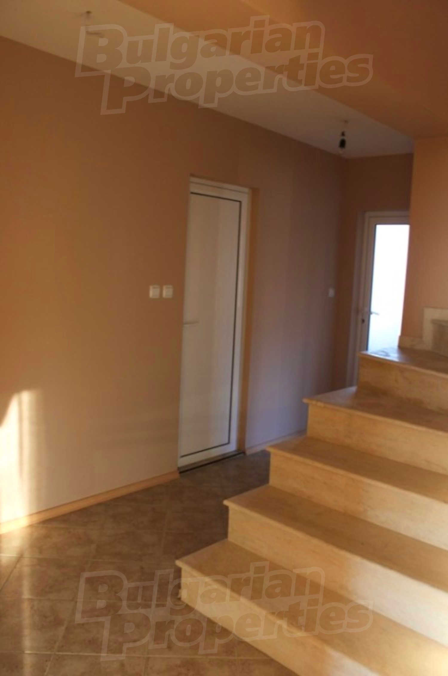 Gallery Picture 10