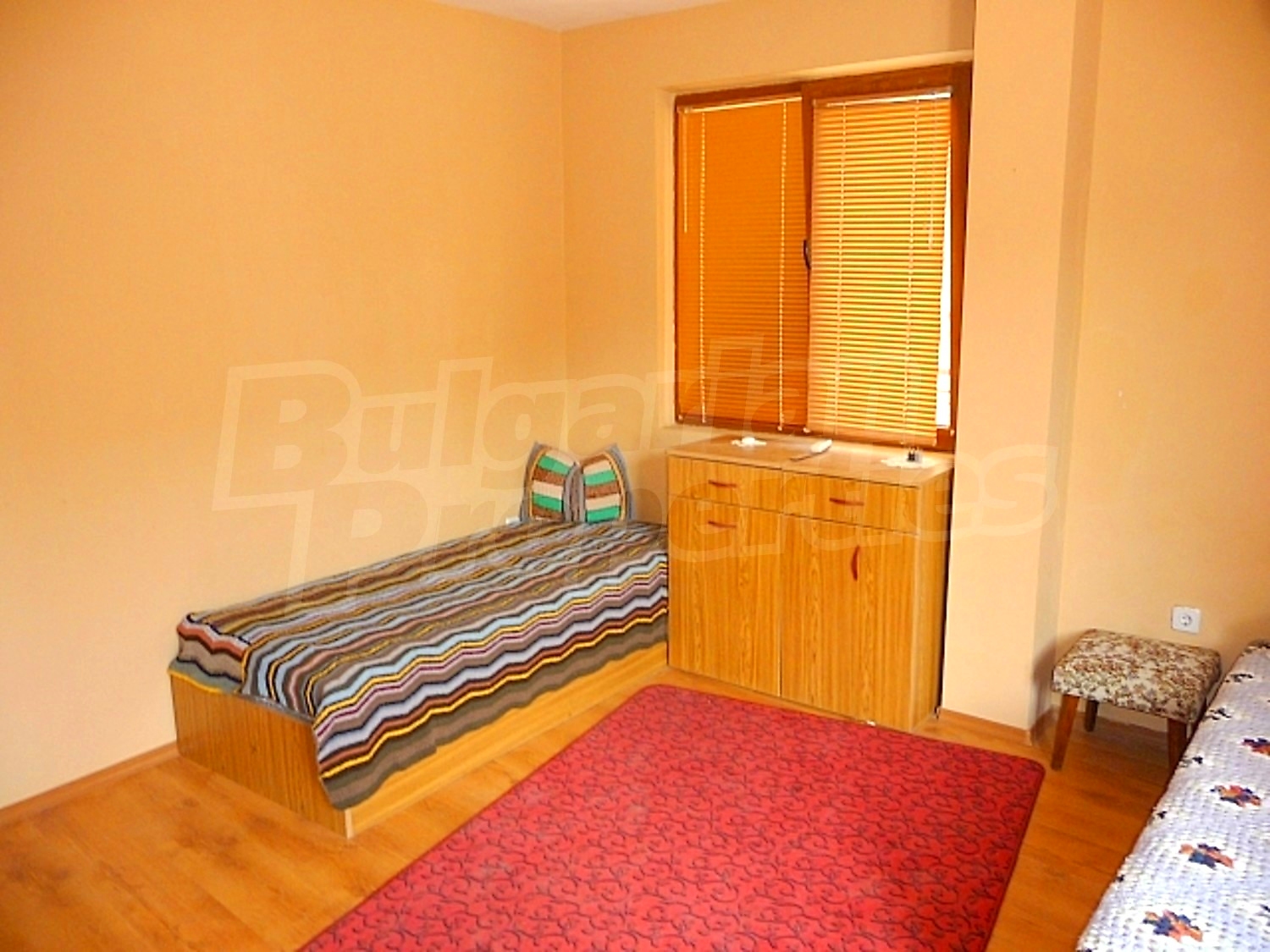 Gallery Picture 12