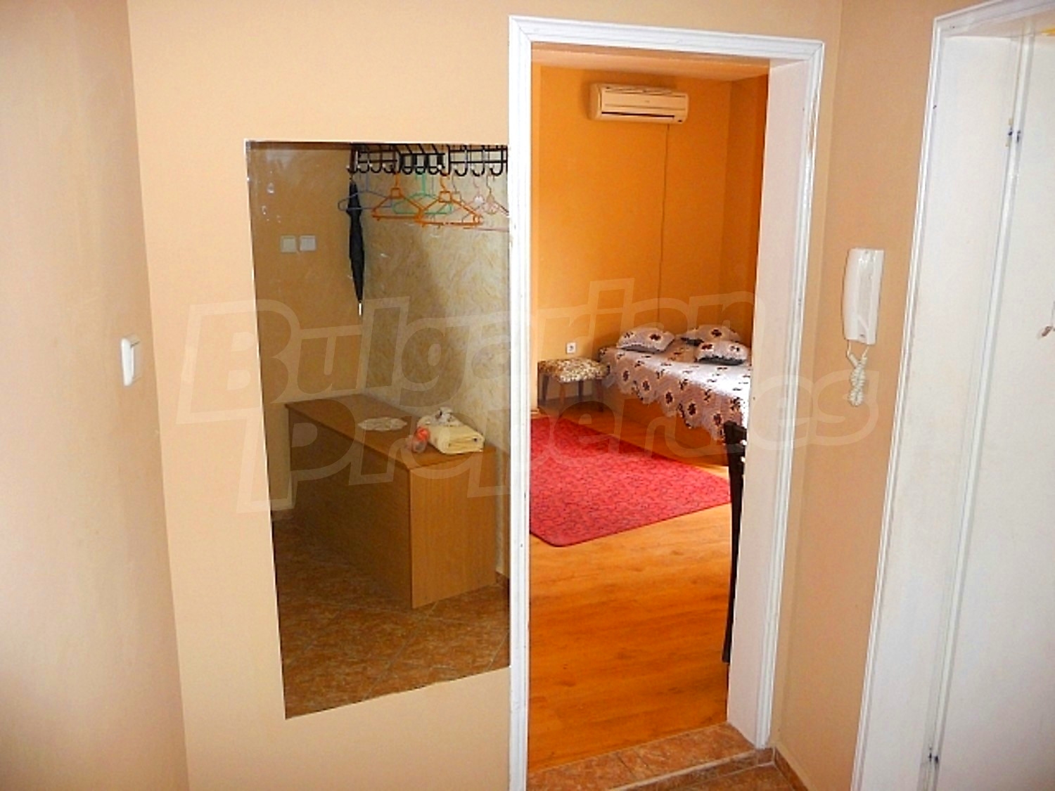 Gallery Picture 5