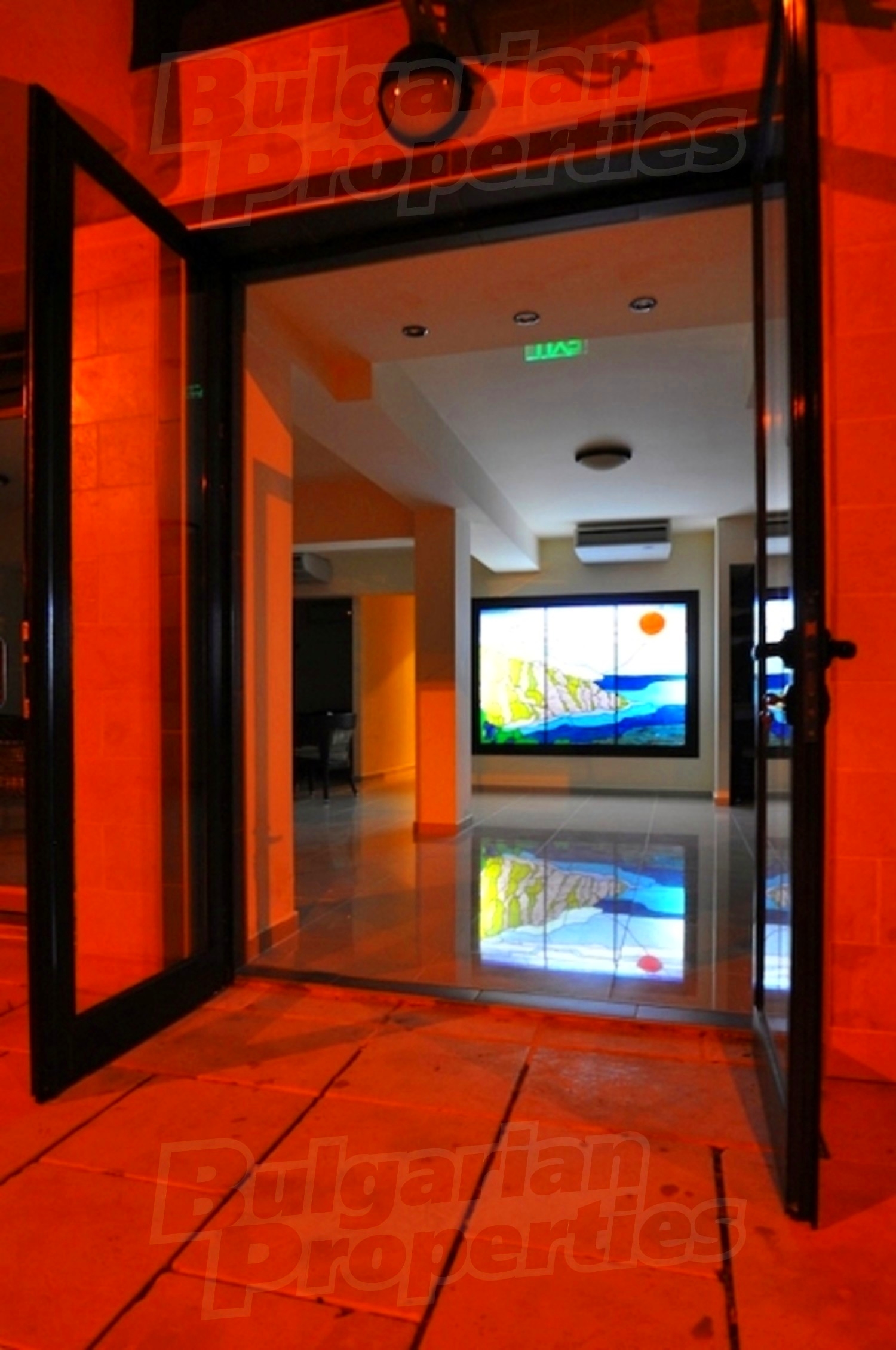 Gallery Picture 12