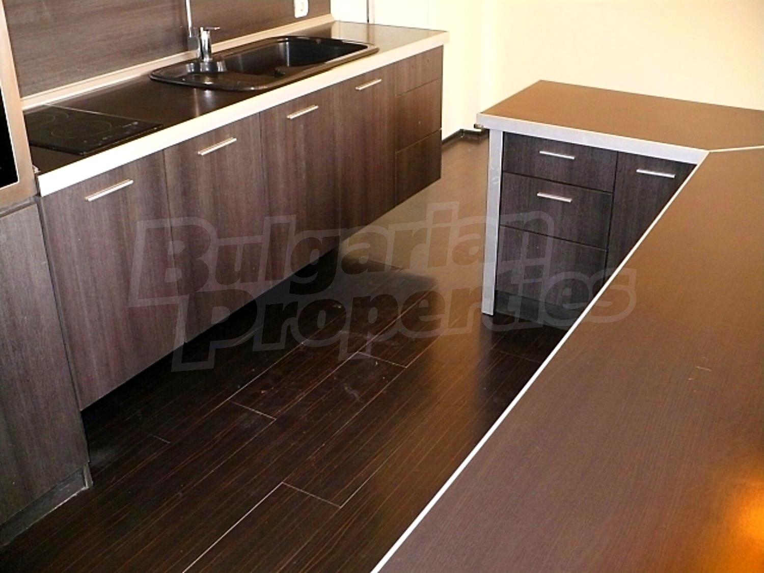 Gallery Picture 17